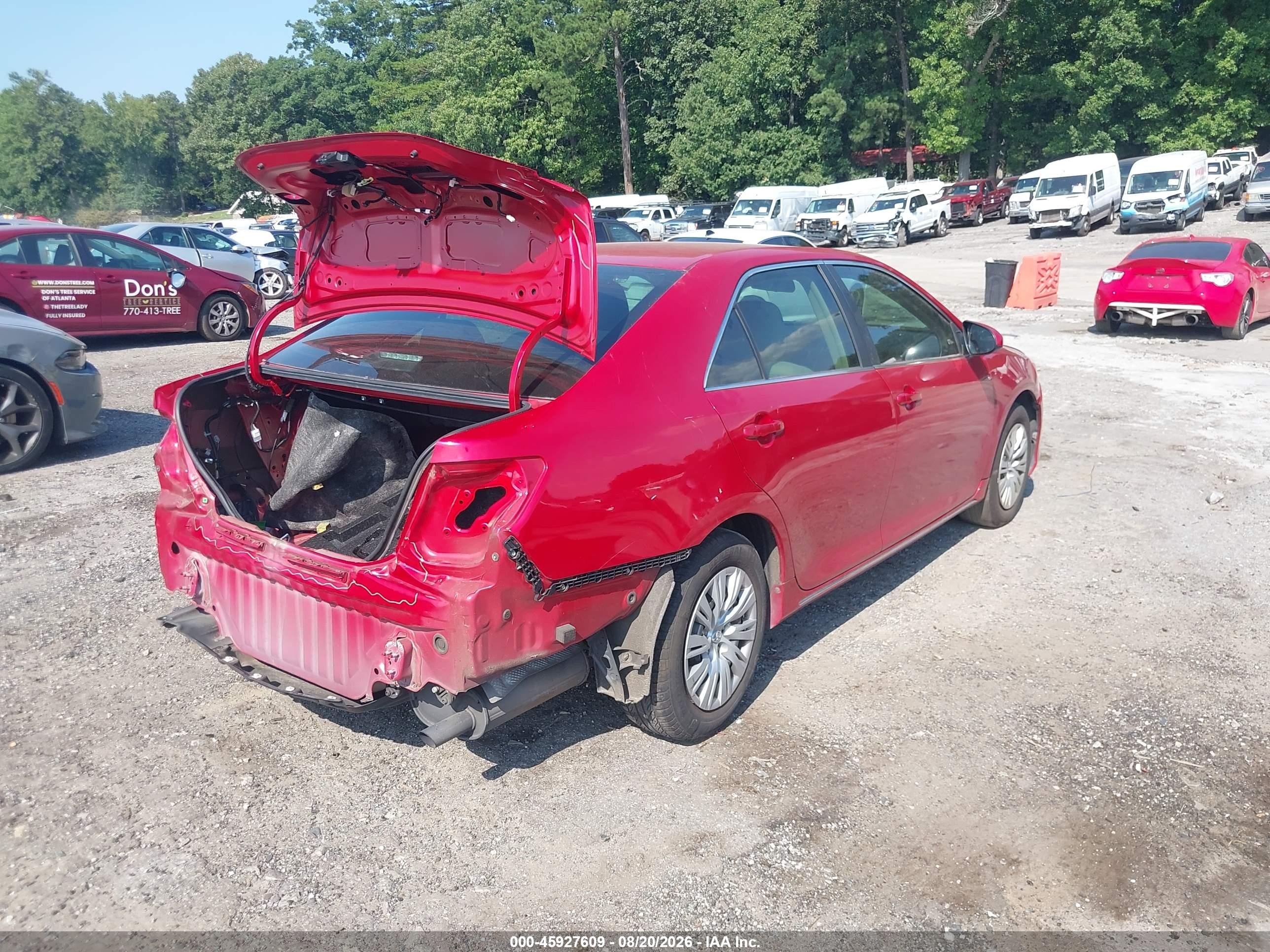 2013 Toyota Camry Le Red vin: 4T4BF1FK3DR285945
