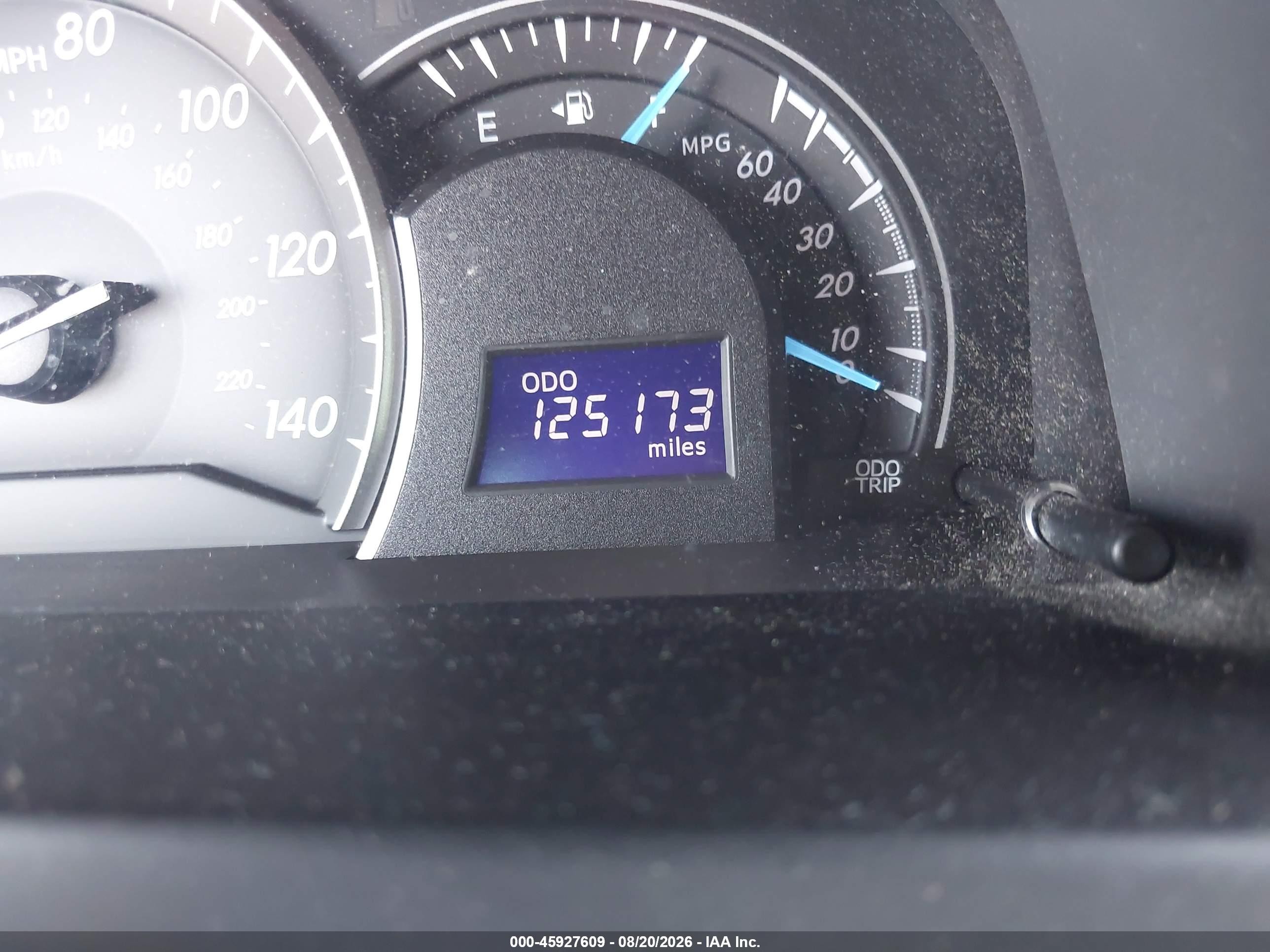 2013 Toyota Camry Le Red vin: 4T4BF1FK3DR285945