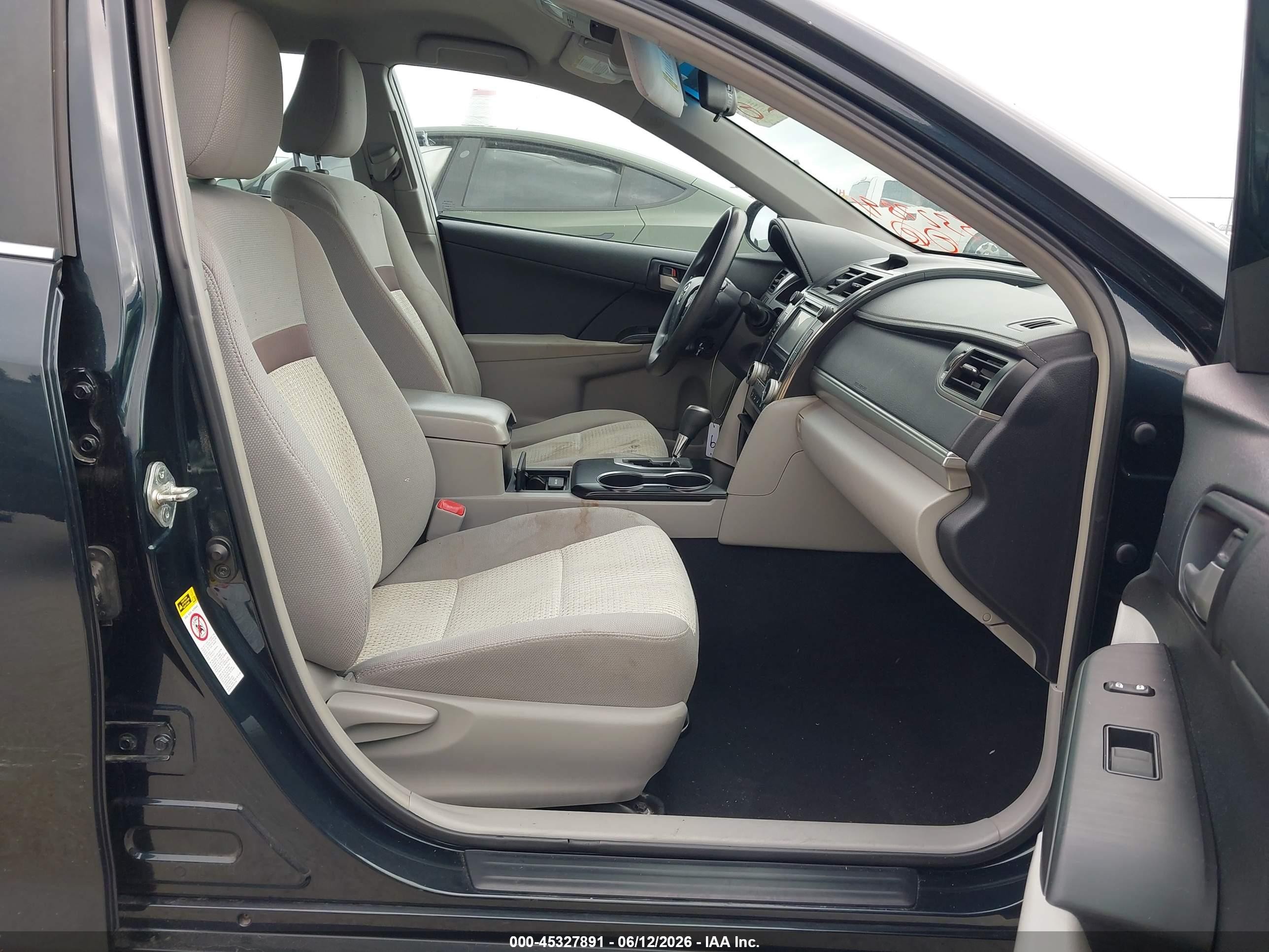 2013 Toyota Camry Le Black vin: 4T4BF1FK3DR303487