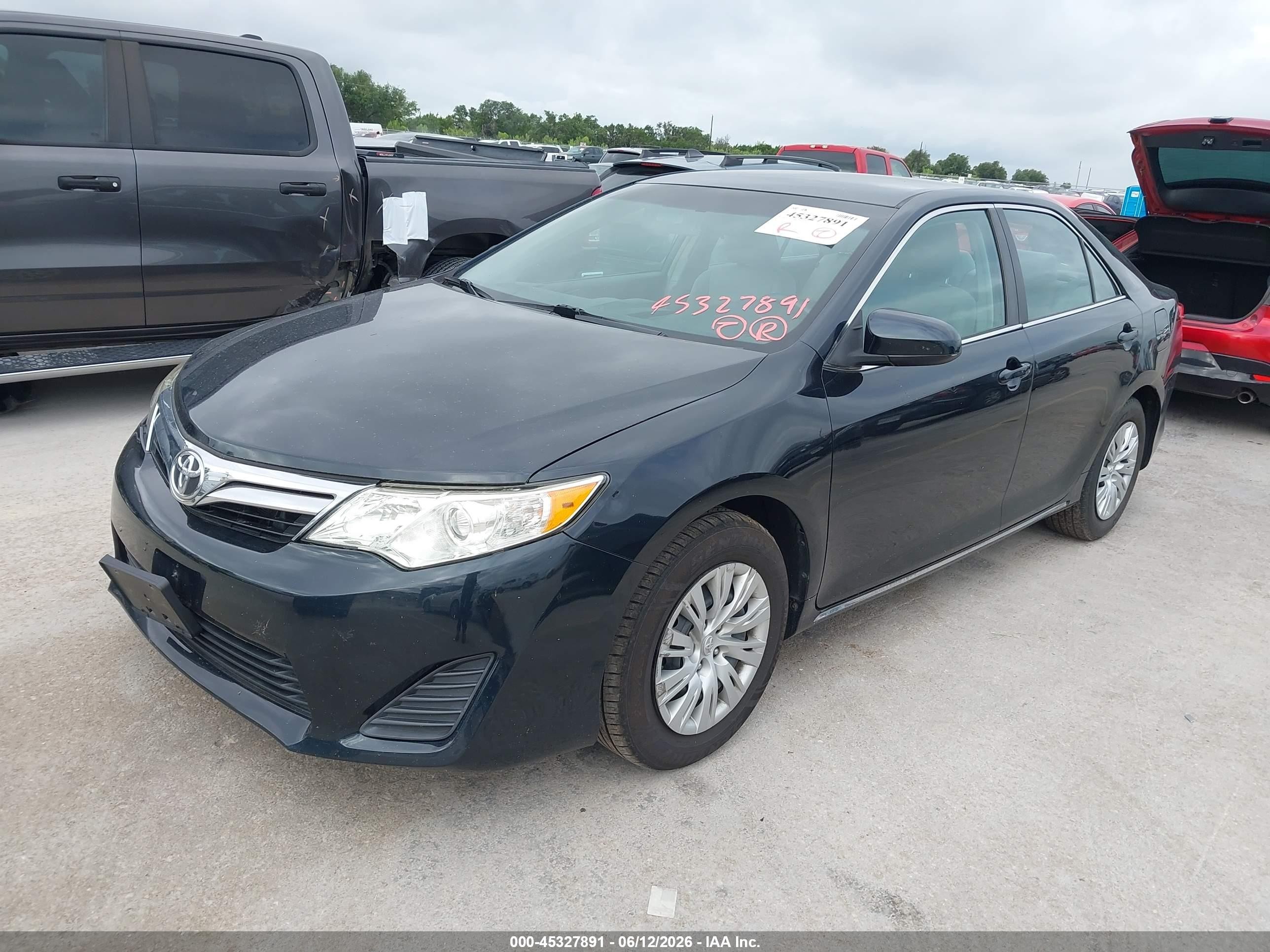 2013 Toyota Camry Le Black vin: 4T4BF1FK3DR303487