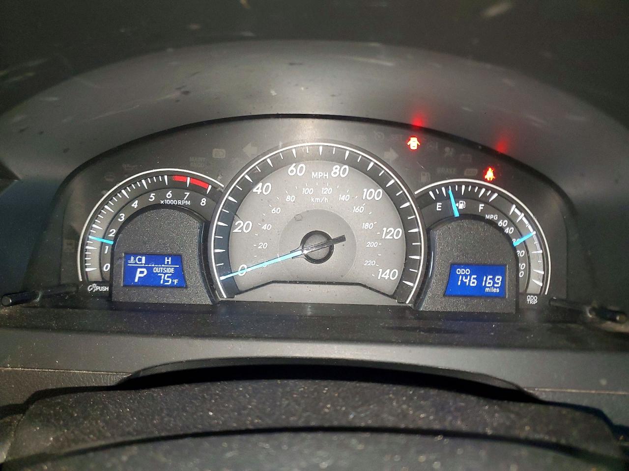 2013 Toyota Camry Le Blue vin: 4T4BF1FK3DR306051