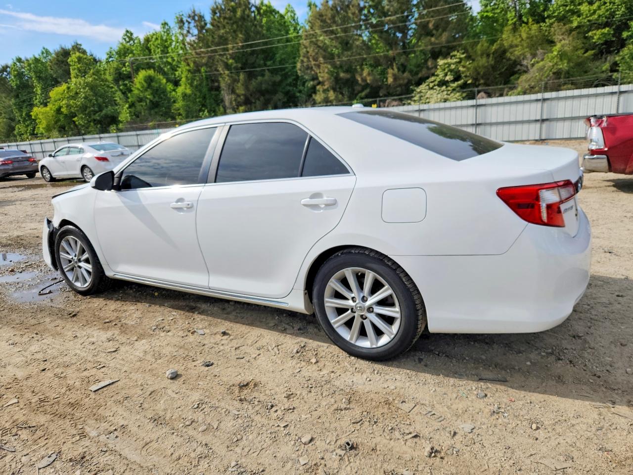 2013 Toyota Camry Xle White vin: 4T4BF1FK3DR310522