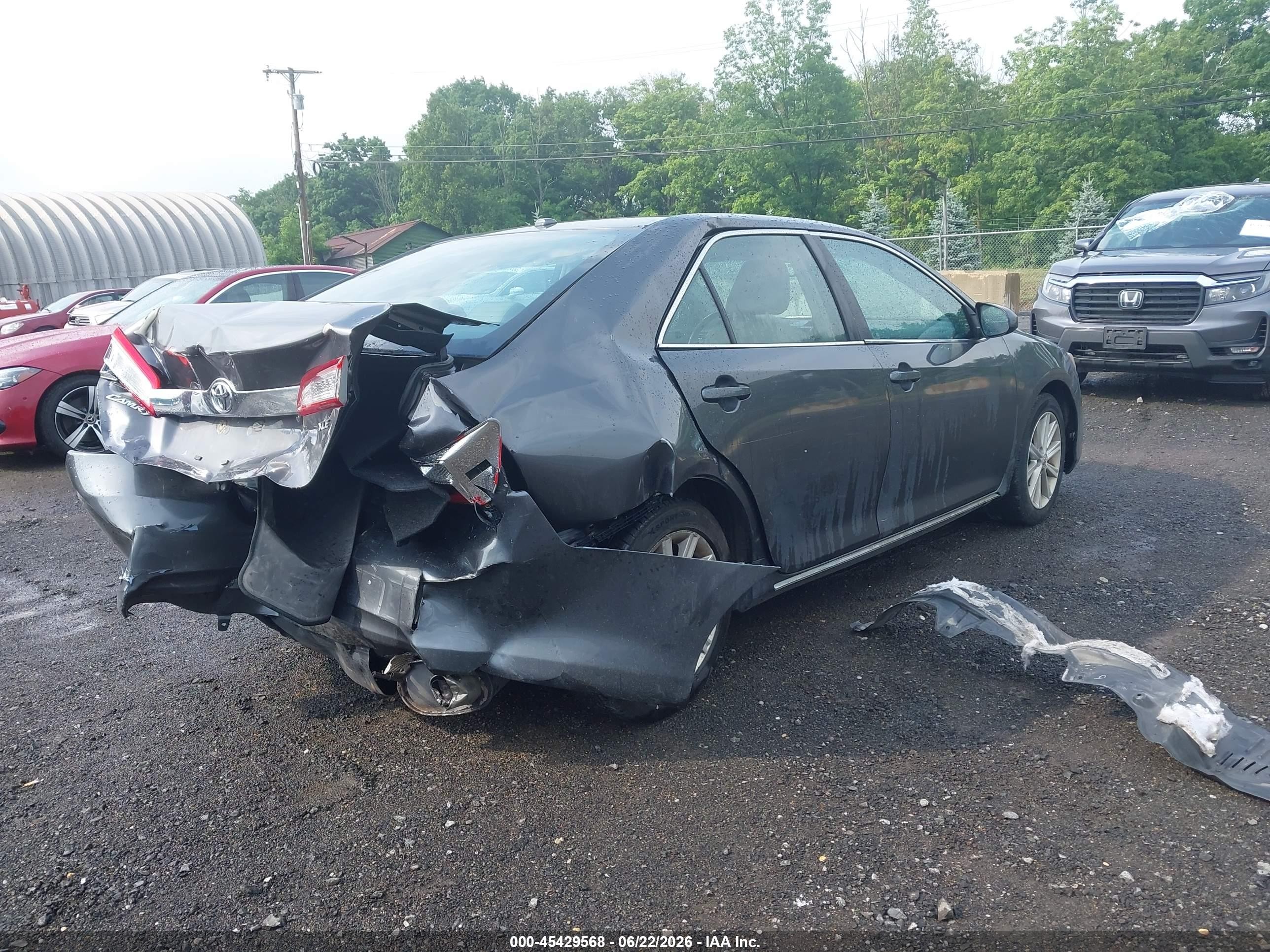 2013 Toyota Camry Xle Gray vin: 4T4BF1FK3DR321925