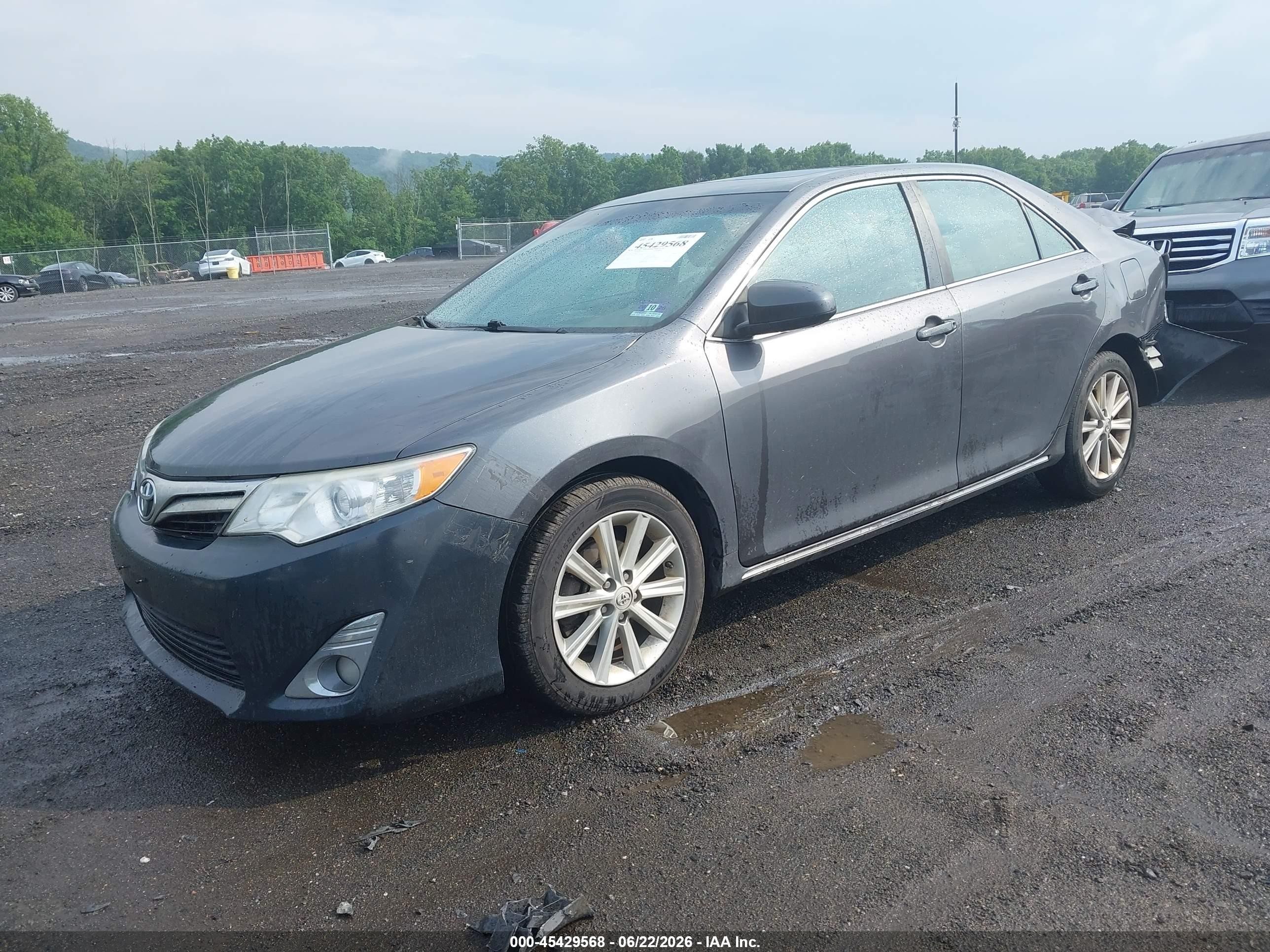 2013 Toyota Camry Xle Gray vin: 4T4BF1FK3DR321925