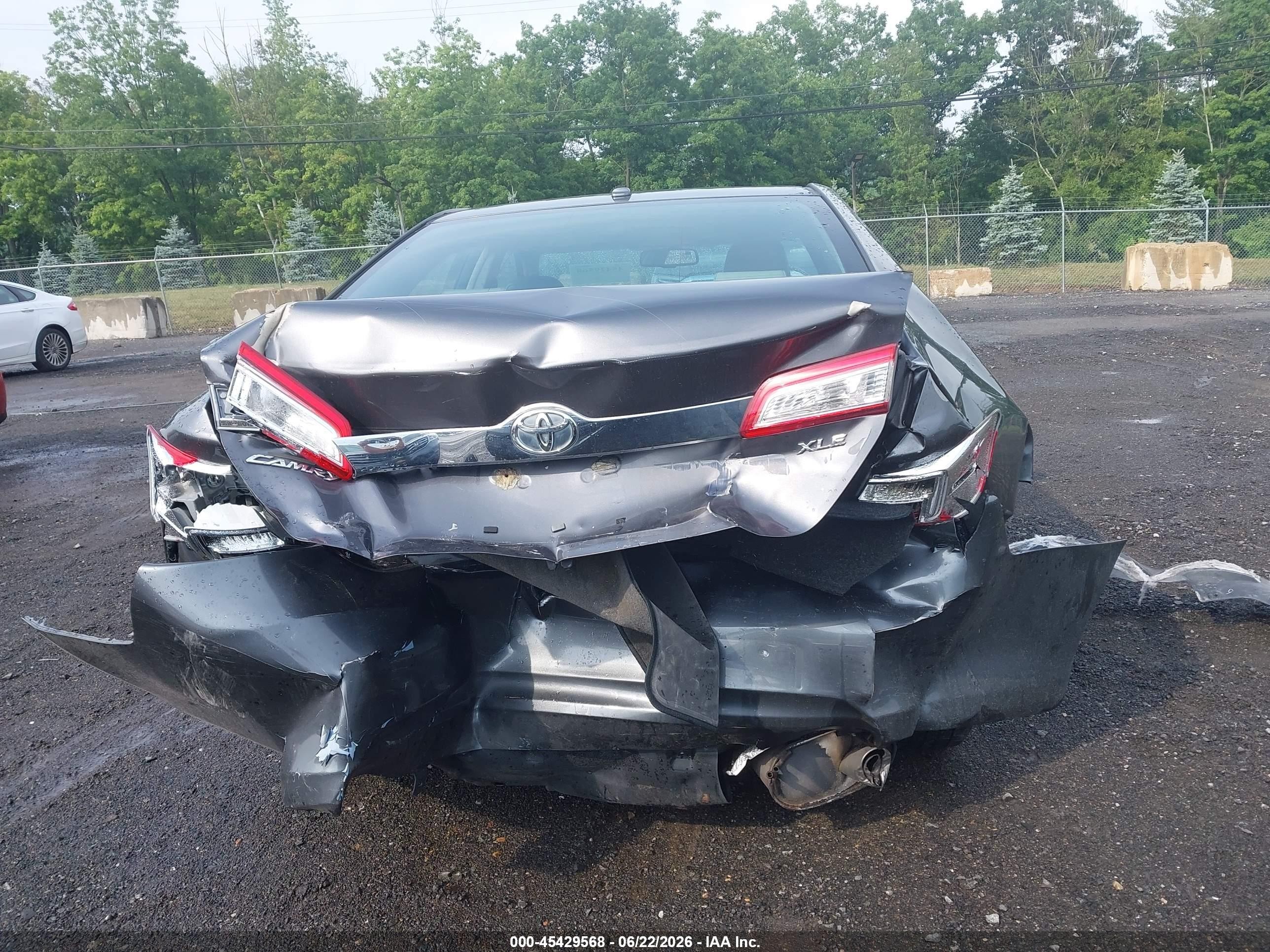 2013 Toyota Camry Xle Gray vin: 4T4BF1FK3DR321925