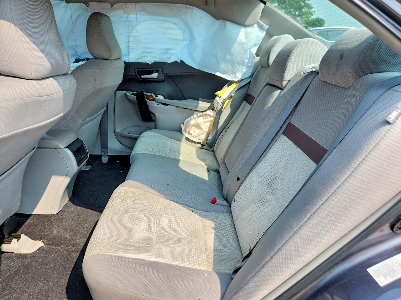 2013 Toyota Camry Le Gray vin: 4T4BF1FK3DR322556