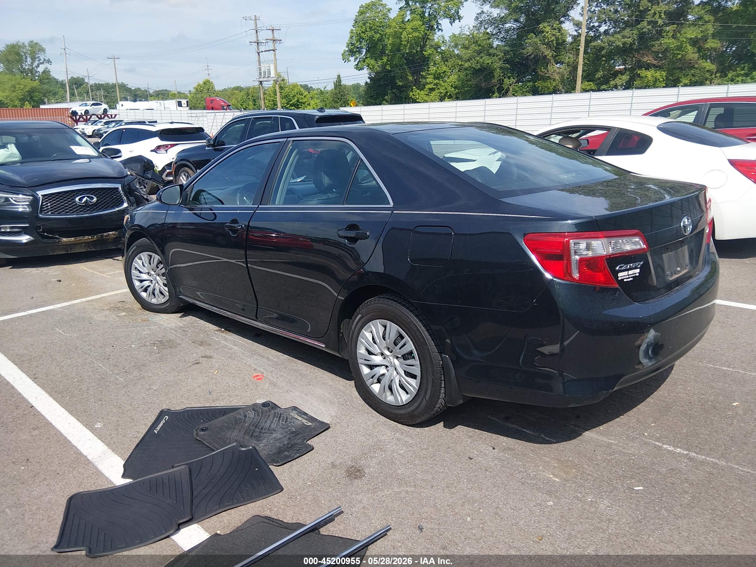 2013 Toyota Camry Le Синий vin: 4T4BF1FK3DR327465