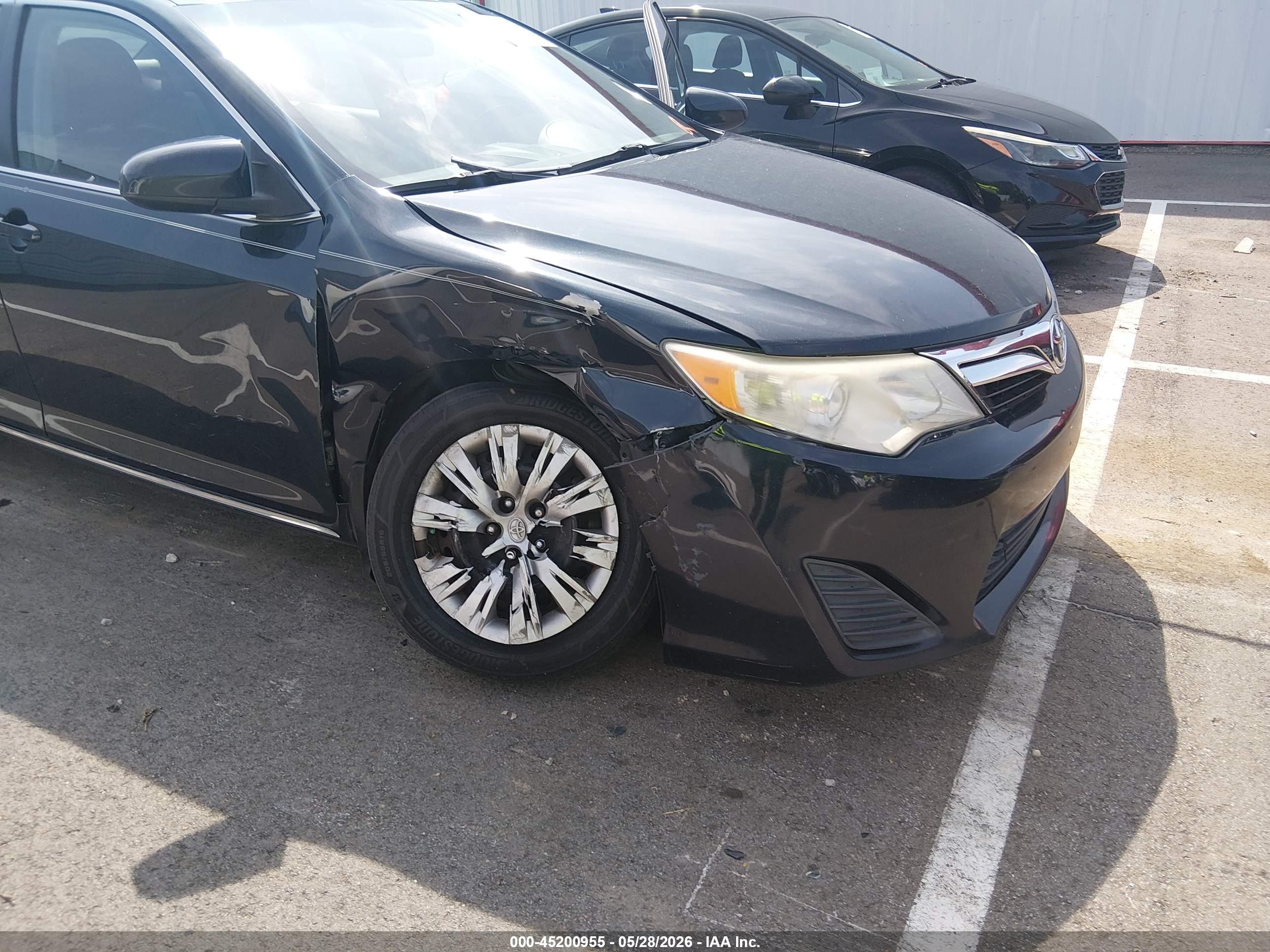 2013 Toyota Camry Le Синий vin: 4T4BF1FK3DR327465