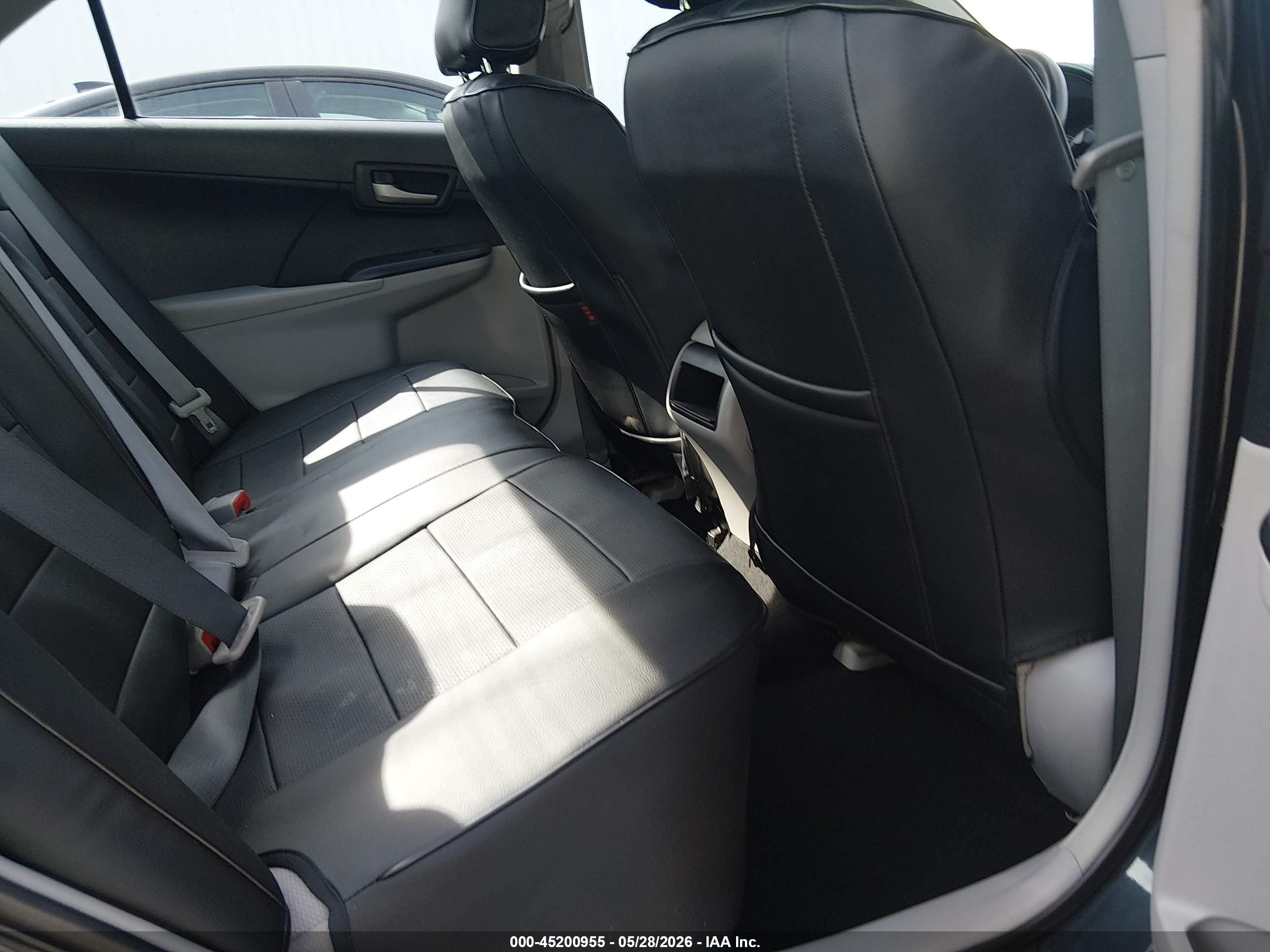 2013 Toyota Camry Le Синий vin: 4T4BF1FK3DR327465