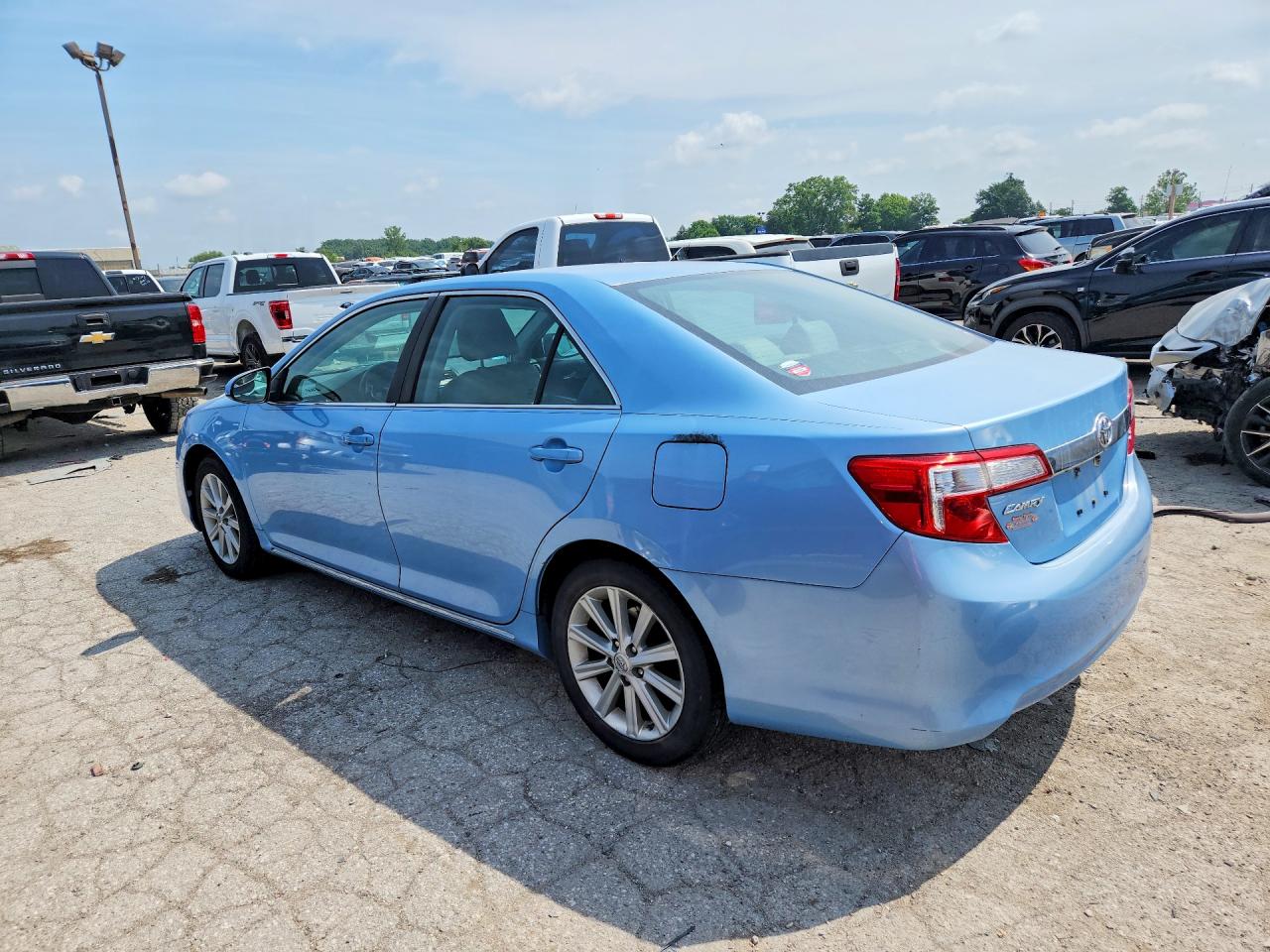 2014 Toyota Camry Xle Blue vin: 4T4BF1FK3ER344607
