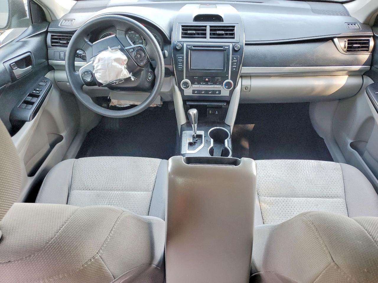 2014 Toyota Camry Le Gray vin: 4T4BF1FK3ER350844