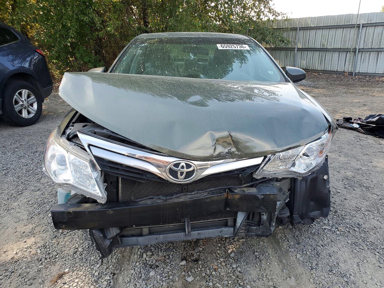 2014 Toyota Camry Le Gray vin: 4T4BF1FK3ER350844