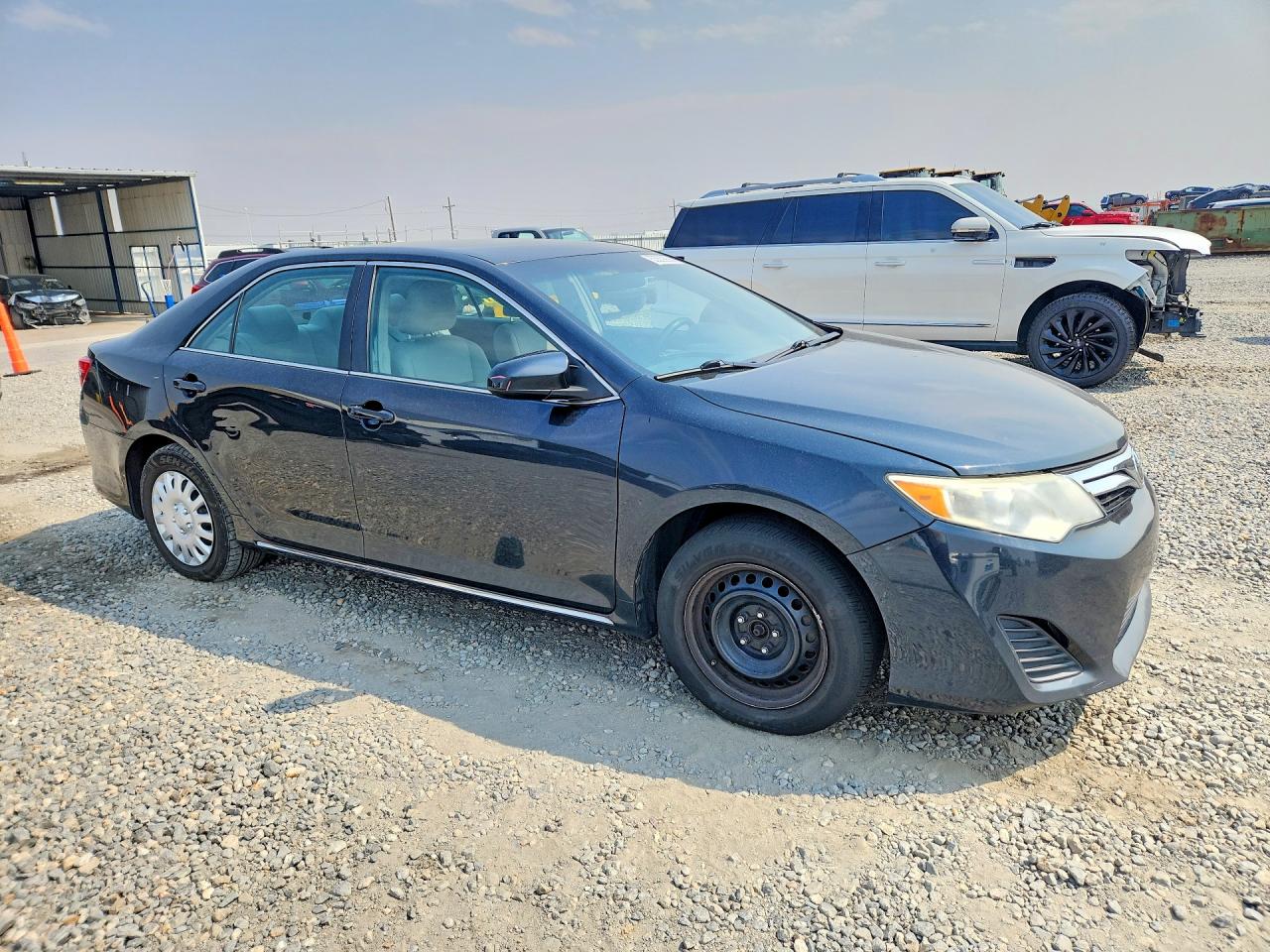 2014 Toyota Camry Le Black vin: 4T4BF1FK3ER370298