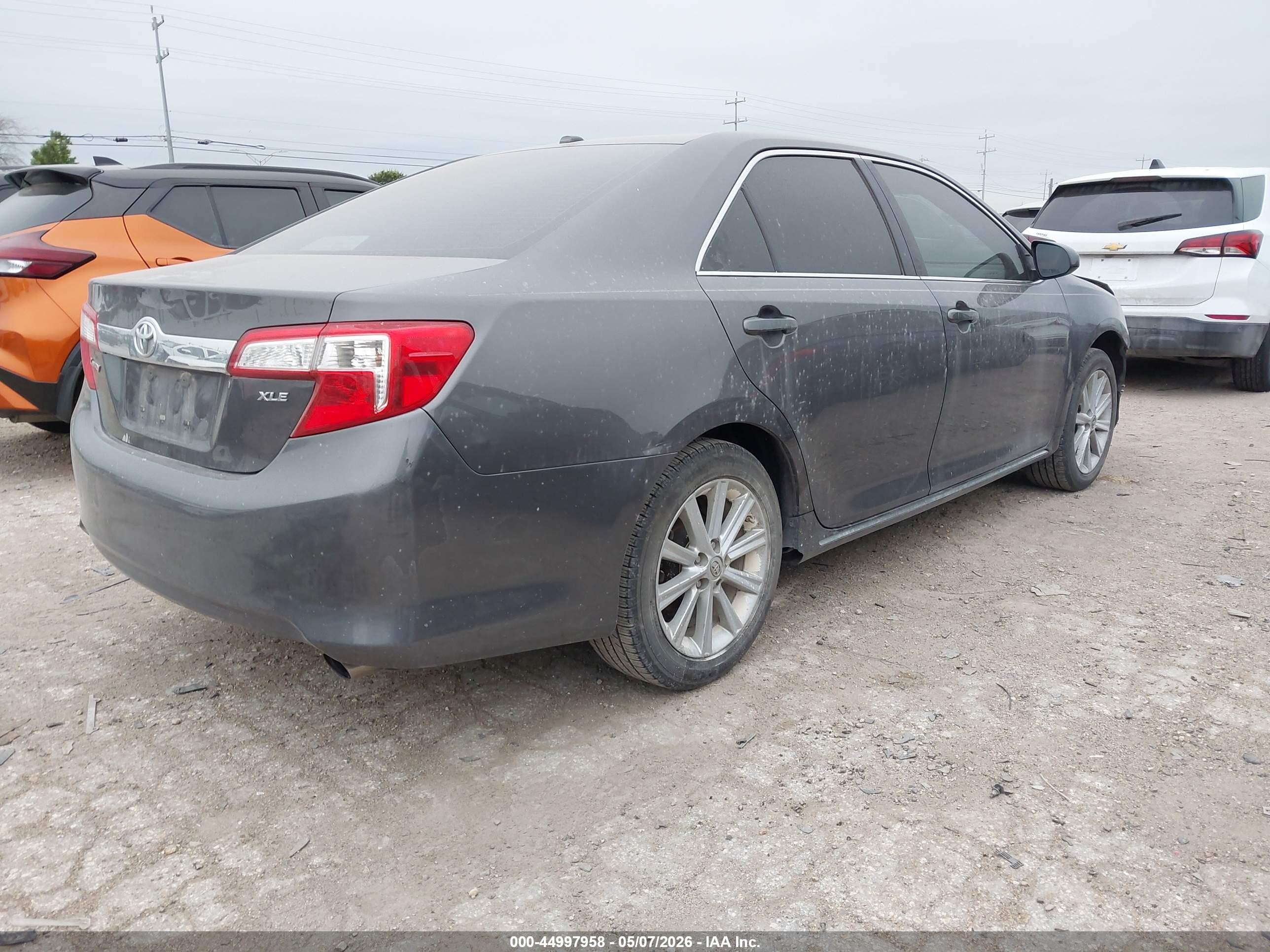 2014 Toyota Camry Xle Gray vin: 4T4BF1FK3ER378482