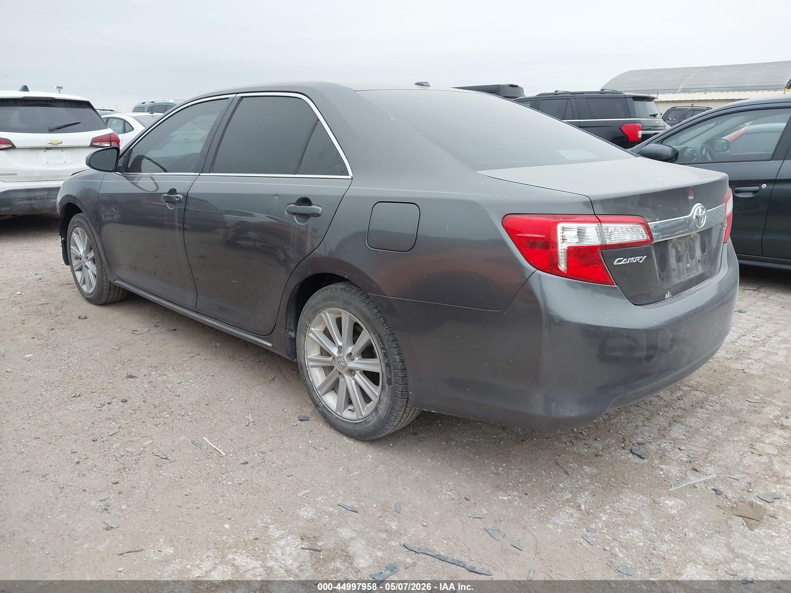 2014 Toyota Camry Xle Gray vin: 4T4BF1FK3ER378482