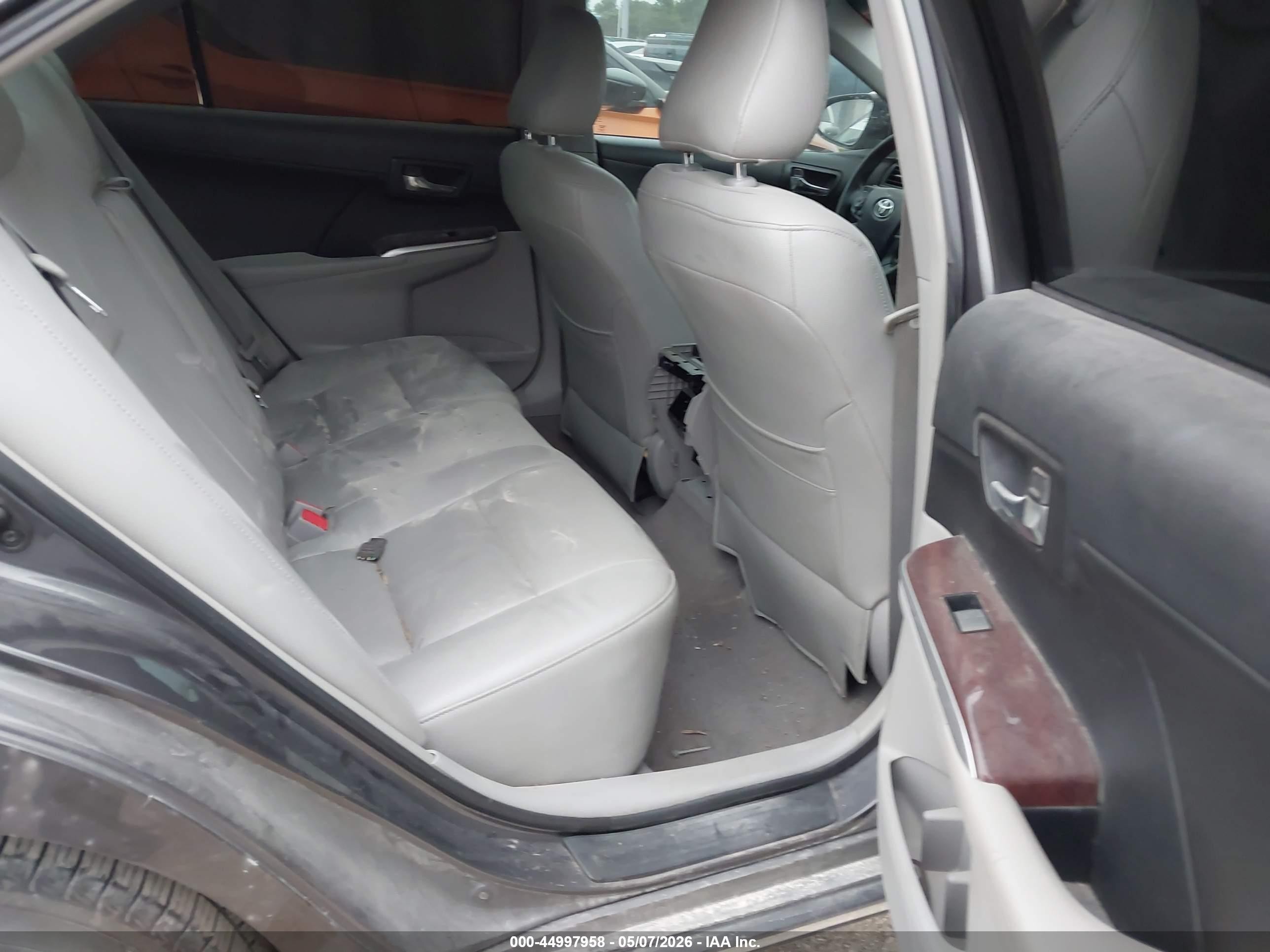 2014 Toyota Camry Xle Gray vin: 4T4BF1FK3ER378482