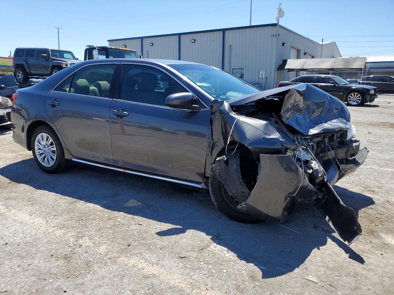 2014 Toyota Camry Le Gray vin: 4T4BF1FK3ER379261