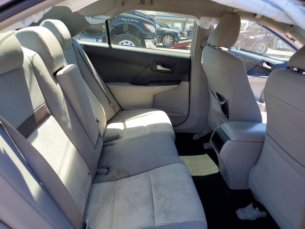 2014 Toyota Camry Le Gray vin: 4T4BF1FK3ER379261