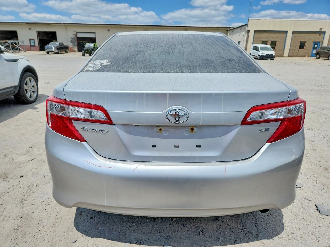 2014 Toyota Camry Le Silver vin: 4T4BF1FK3ER387635