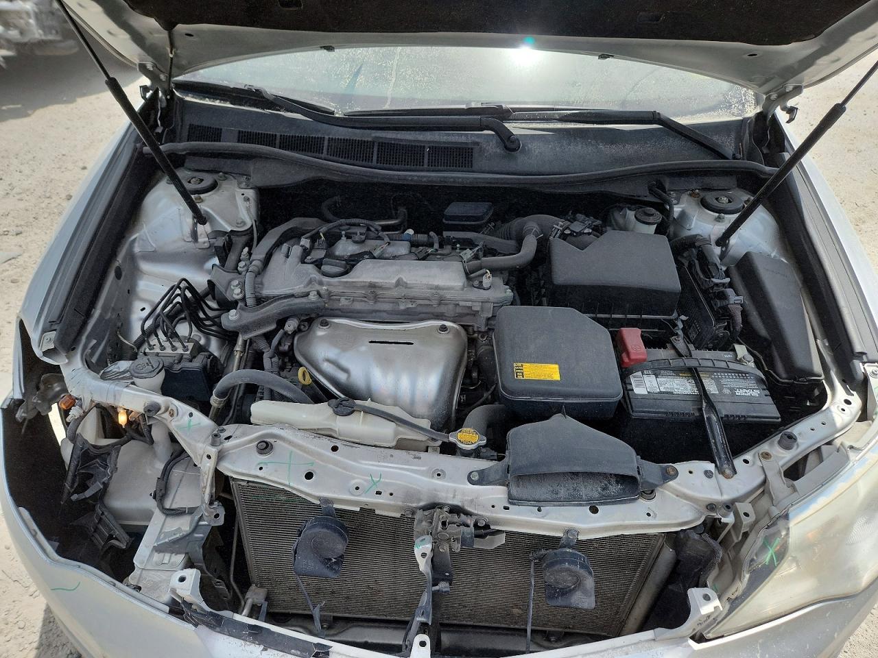 2014 Toyota Camry Le Silver vin: 4T4BF1FK3ER387635