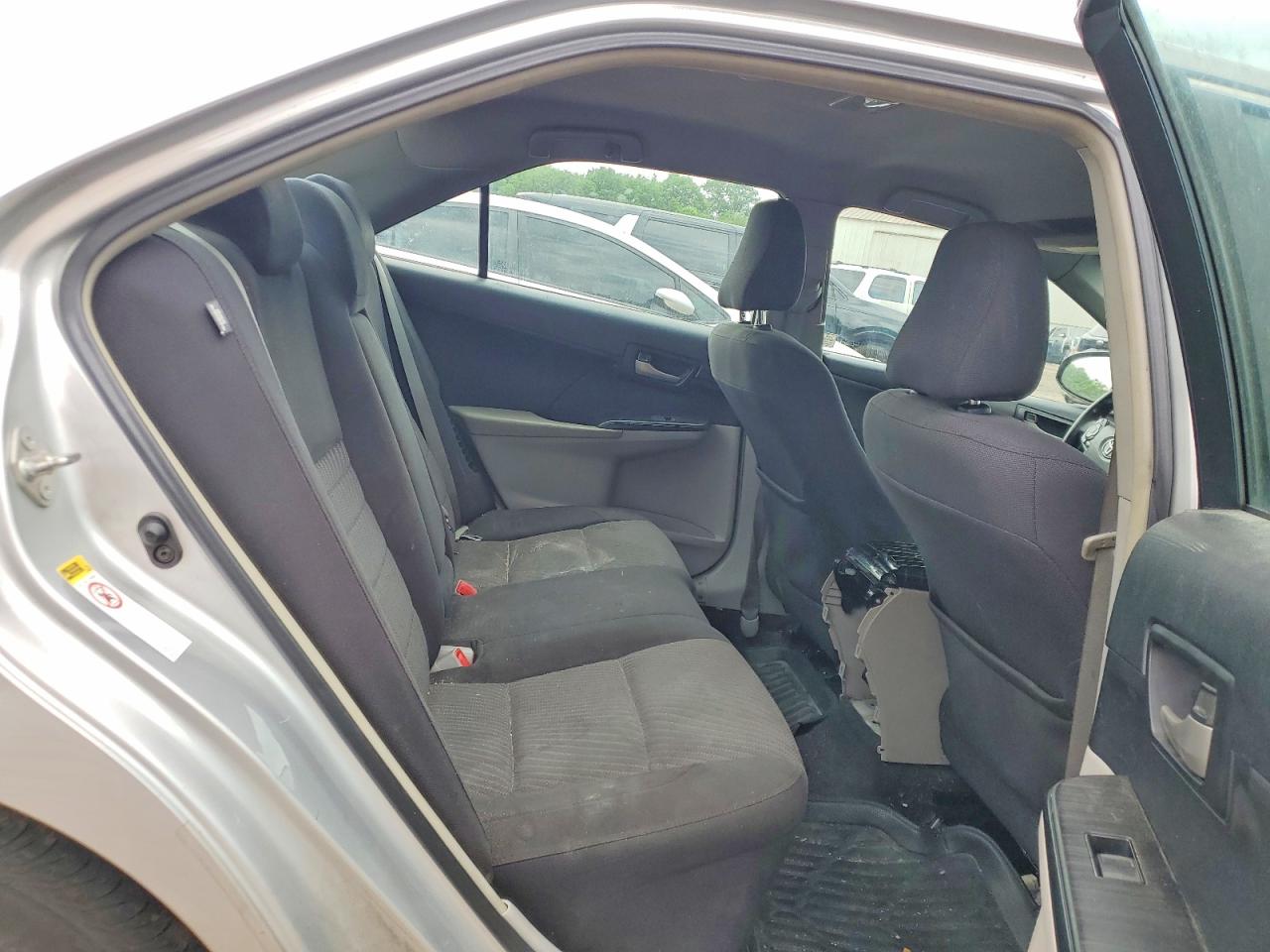 2014 Toyota Camry Le Silver vin: 4T4BF1FK3ER404885