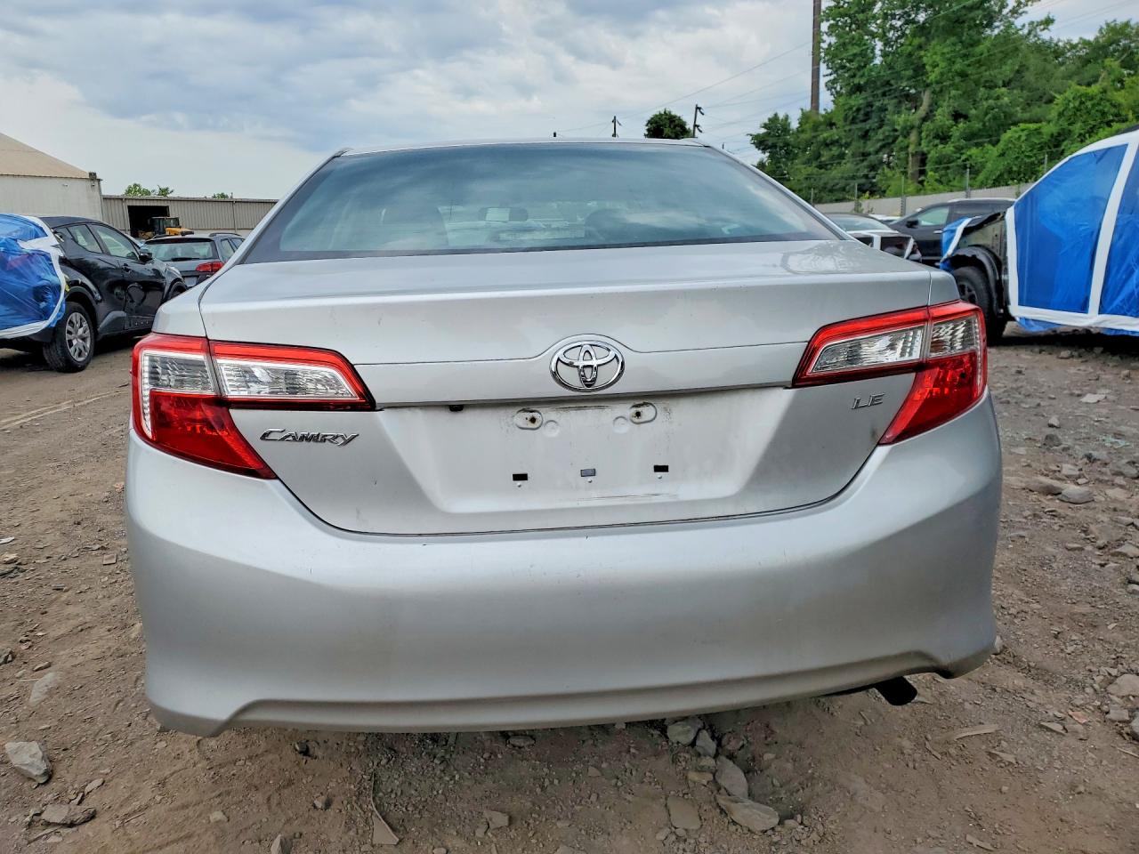2014 Toyota Camry Le Silver vin: 4T4BF1FK3ER404885