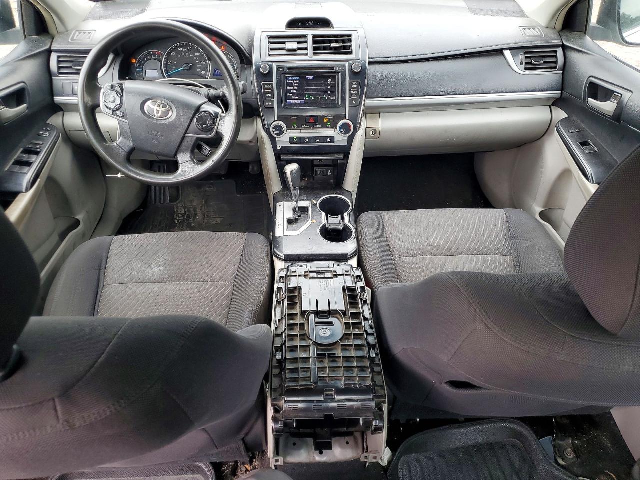 2014 Toyota Camry Le Silver vin: 4T4BF1FK3ER404885