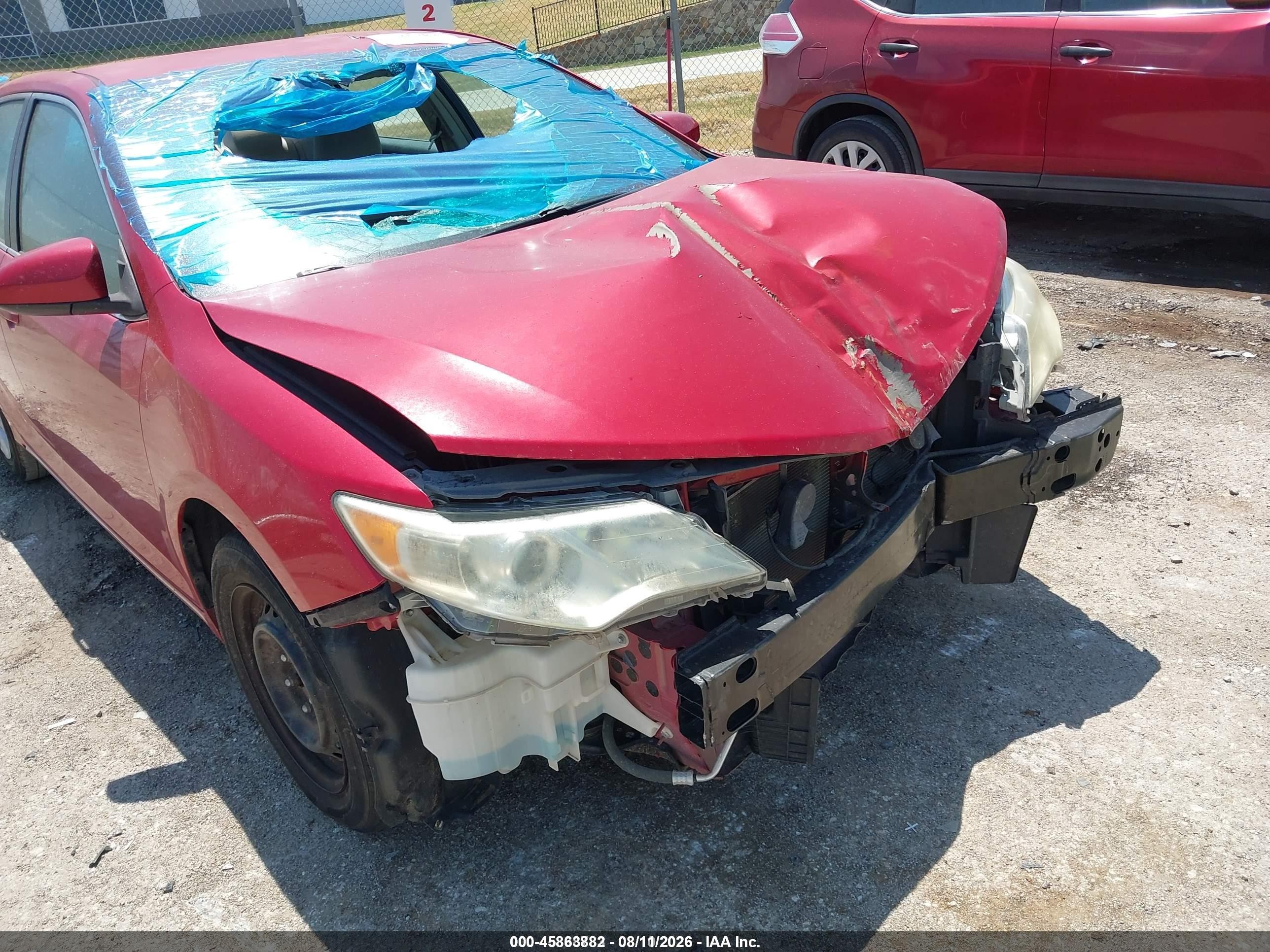 2014 Toyota Camry Le Red vin: 4T4BF1FK3ER407091