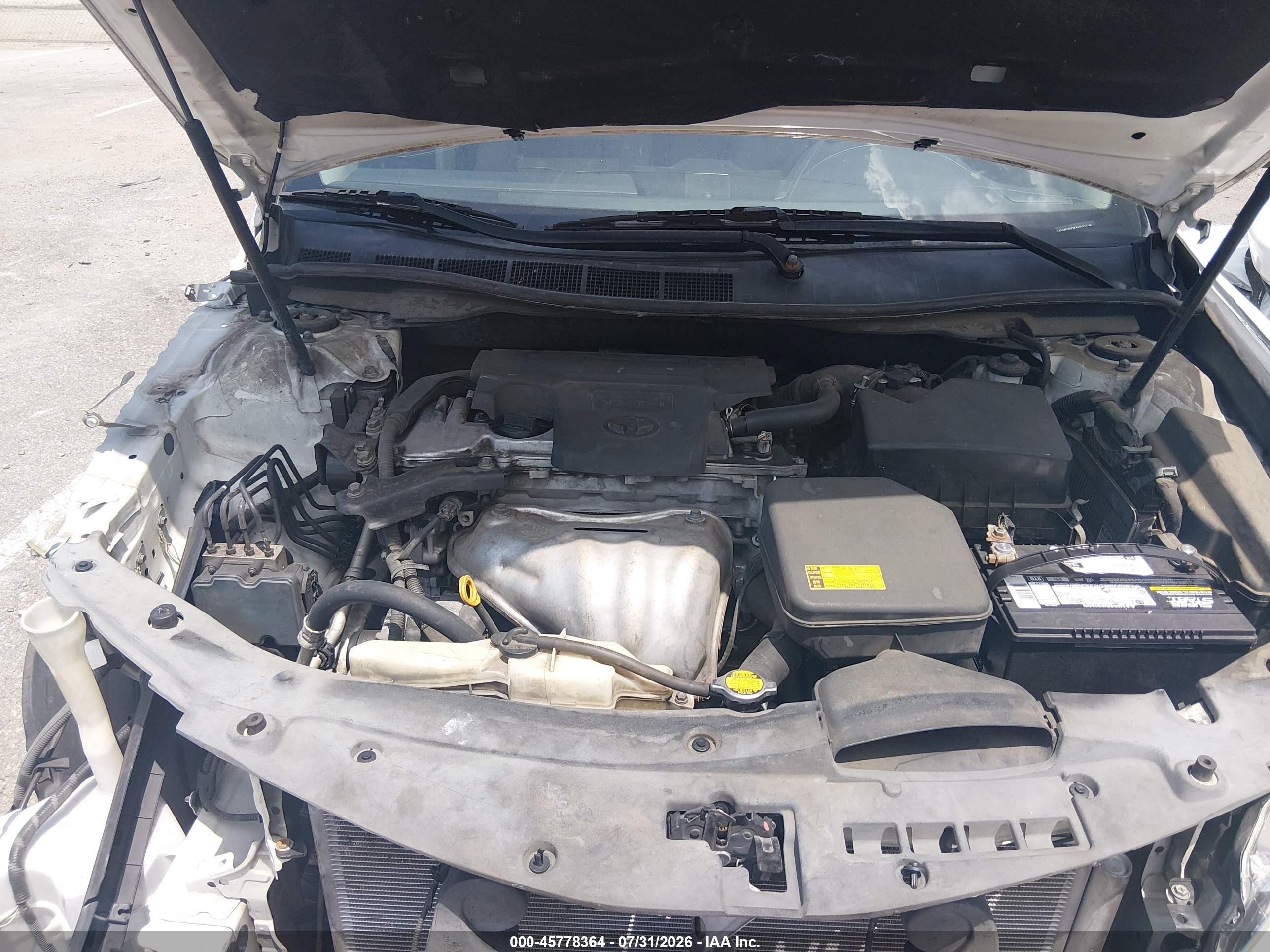 2014 Toyota Camry Le Белый vin: 4T4BF1FK3ER410377