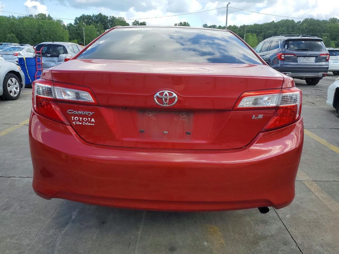 2014 Toyota Camry Le Red vin: 4T4BF1FK3ER413523