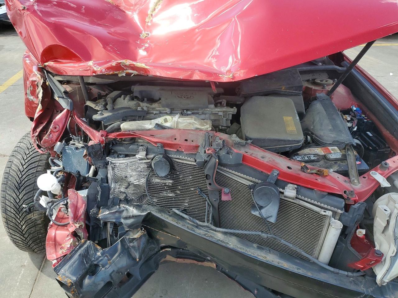 2014 Toyota Camry Le Red vin: 4T4BF1FK3ER413523