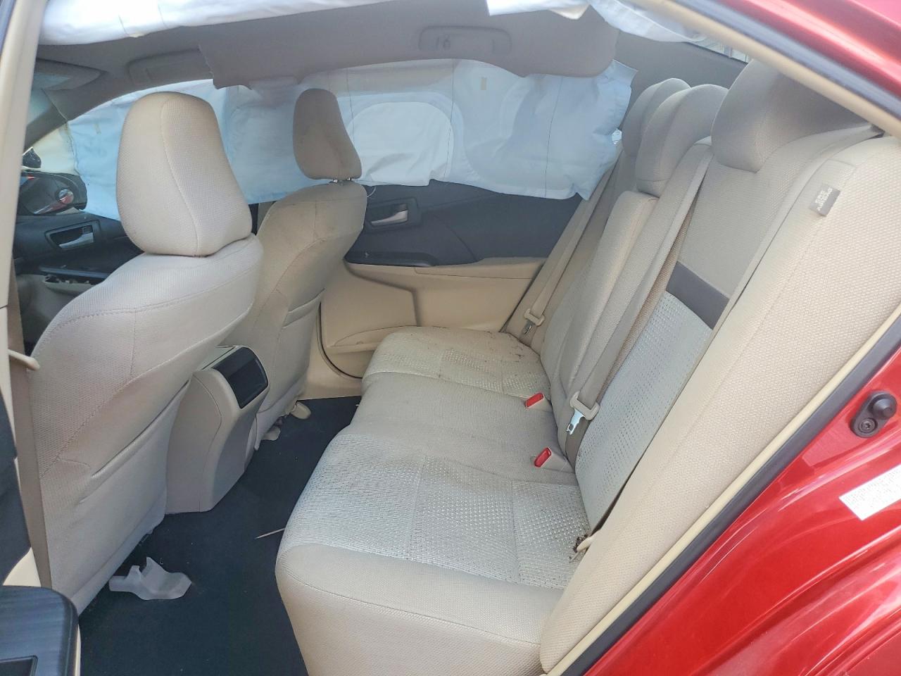 2014 Toyota Camry Le Red vin: 4T4BF1FK3ER413523
