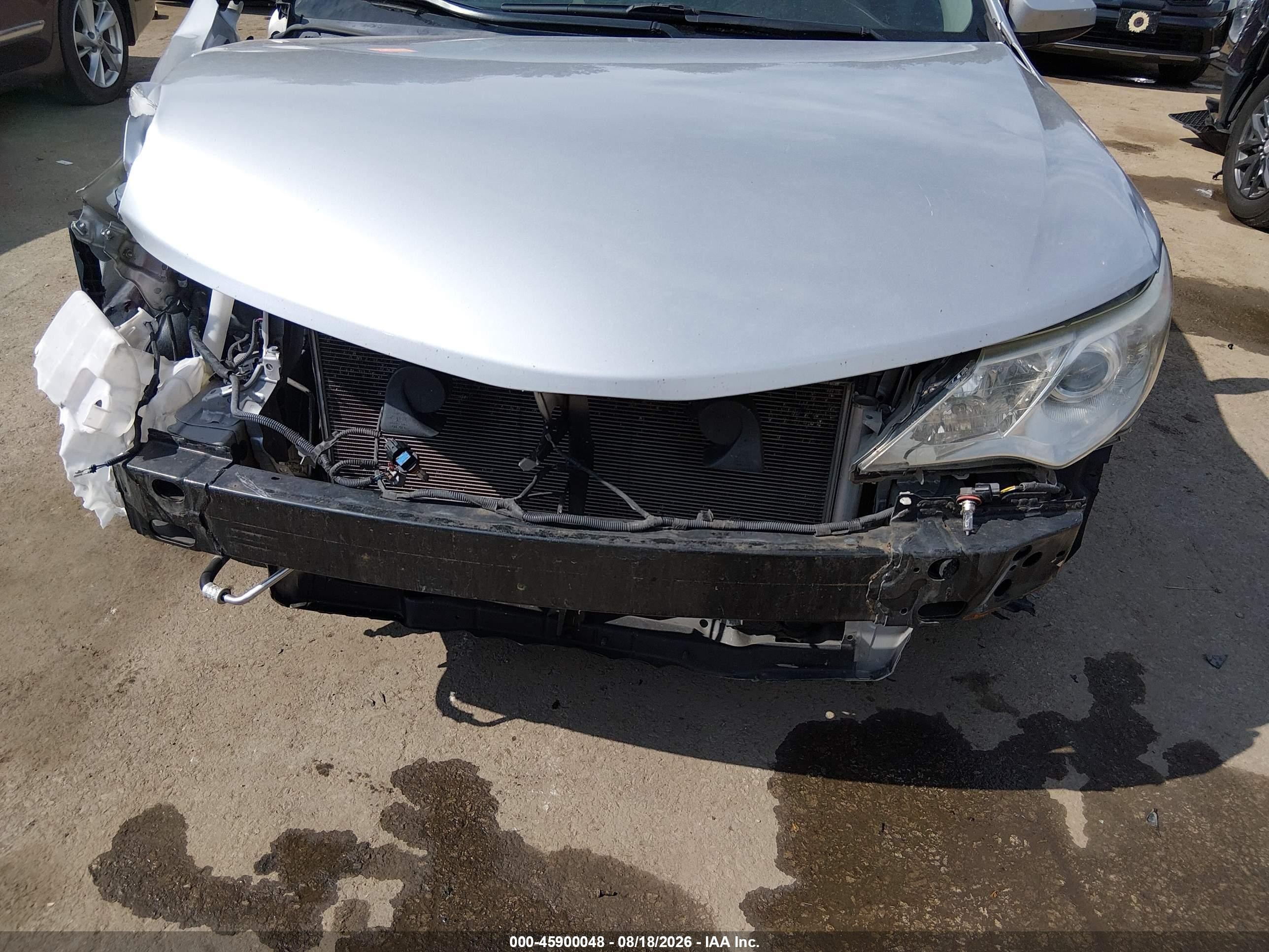 2014 Toyota Camry Xle Silver vin: 4T4BF1FK3ER423792