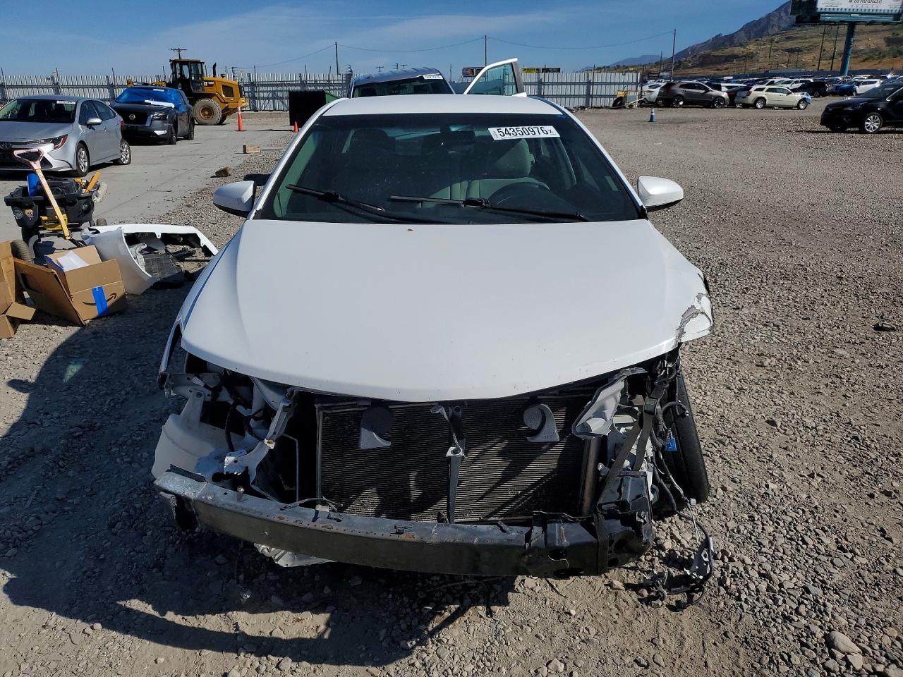 2014 Toyota Camry Le Белый vin: 4T4BF1FK3ER426126