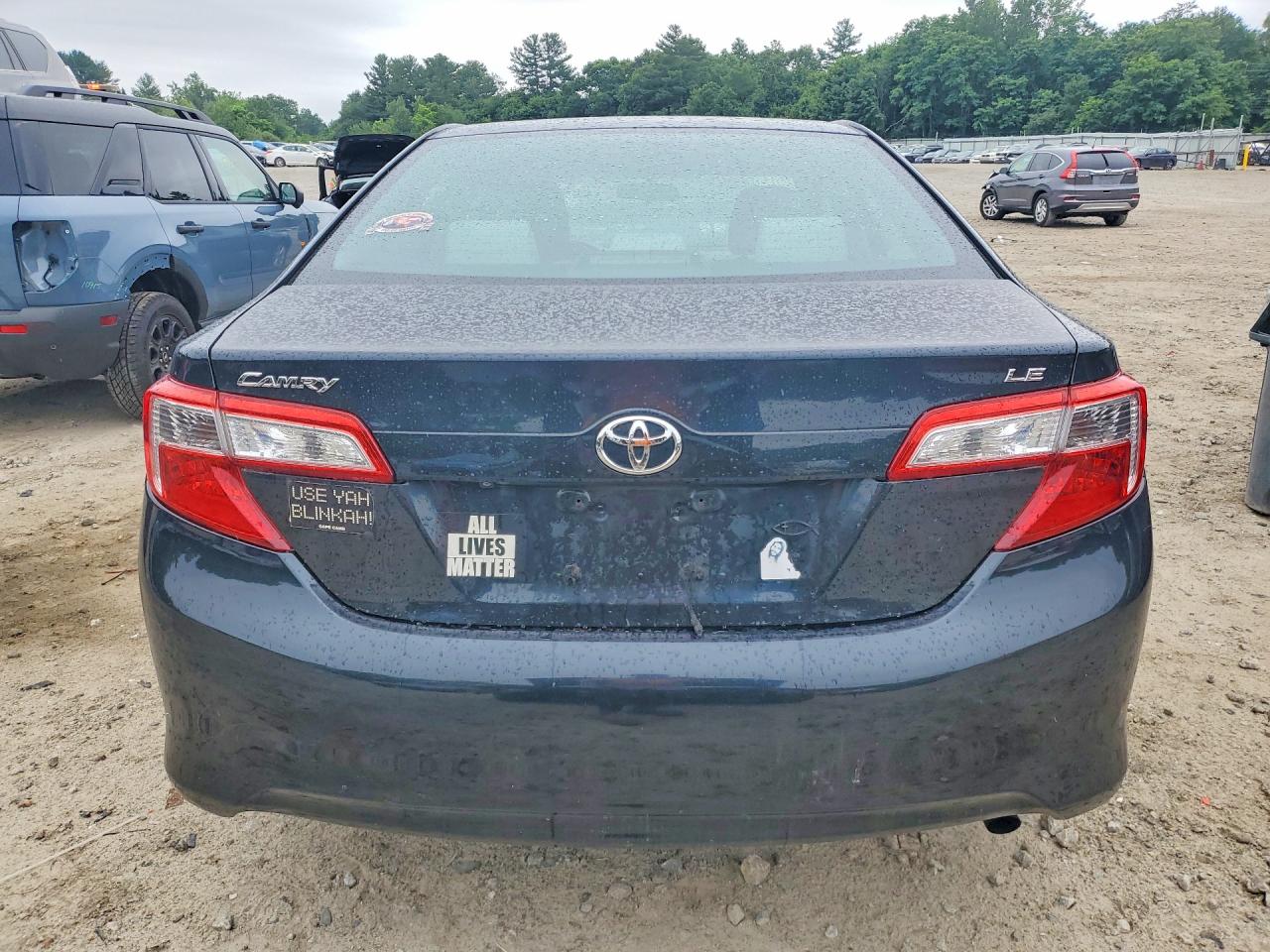 2014 Toyota Camry Le Blue vin: 4T4BF1FK3ER428278