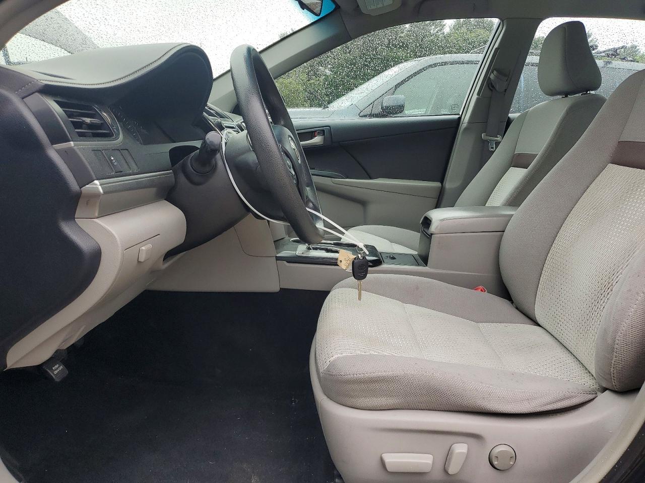 2014 Toyota Camry Le Blue vin: 4T4BF1FK3ER428278