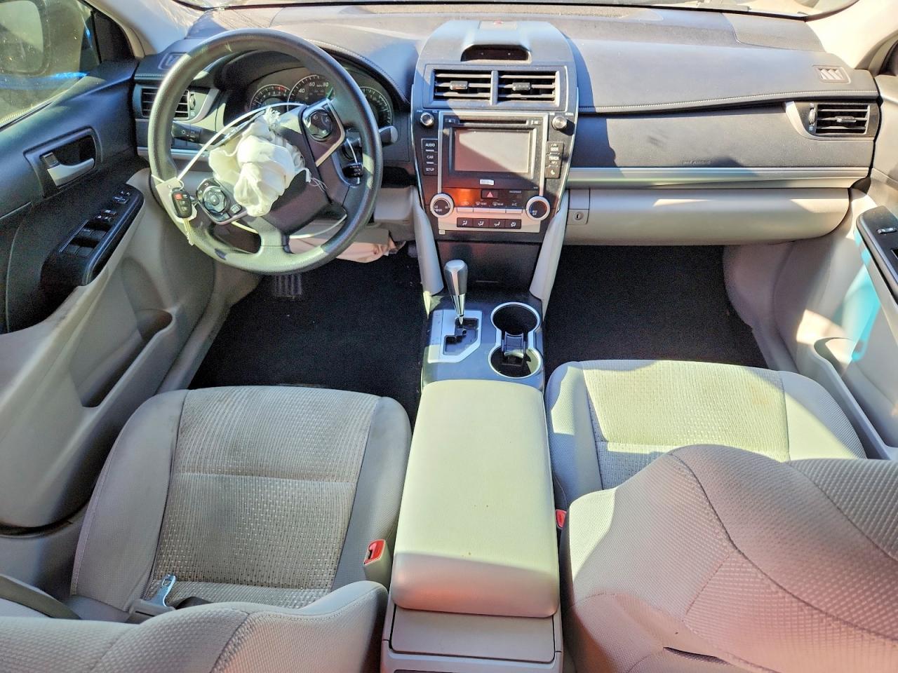 2014 Toyota Camry Le Gray vin: 4T4BF1FK3ER430581