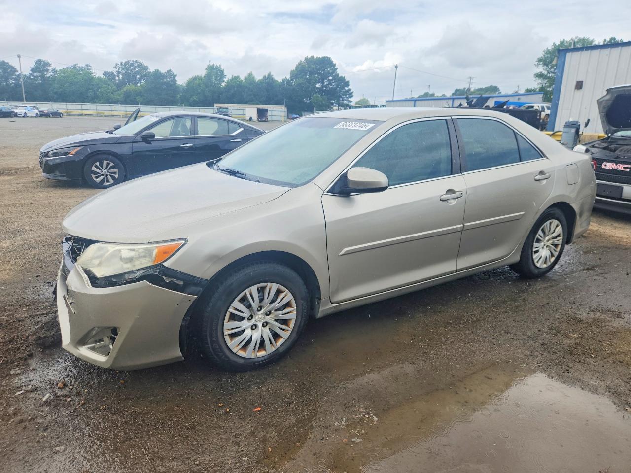 2014 Toyota Camry L Beige vin: 4T4BF1FK3ER431469