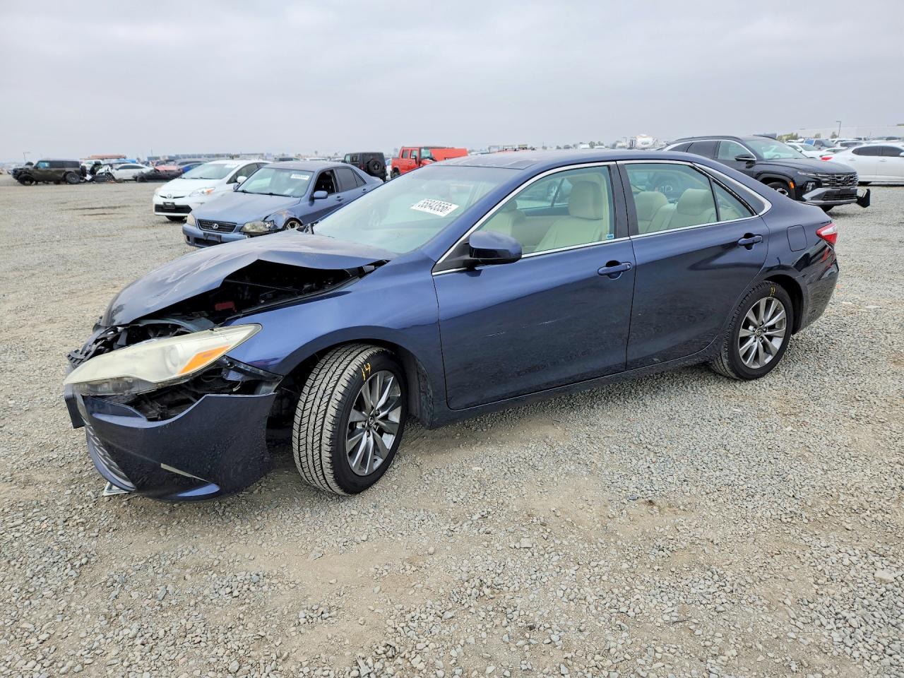 2015 Toyota Camry Xle Blue vin: 4T4BF1FK3FR458169