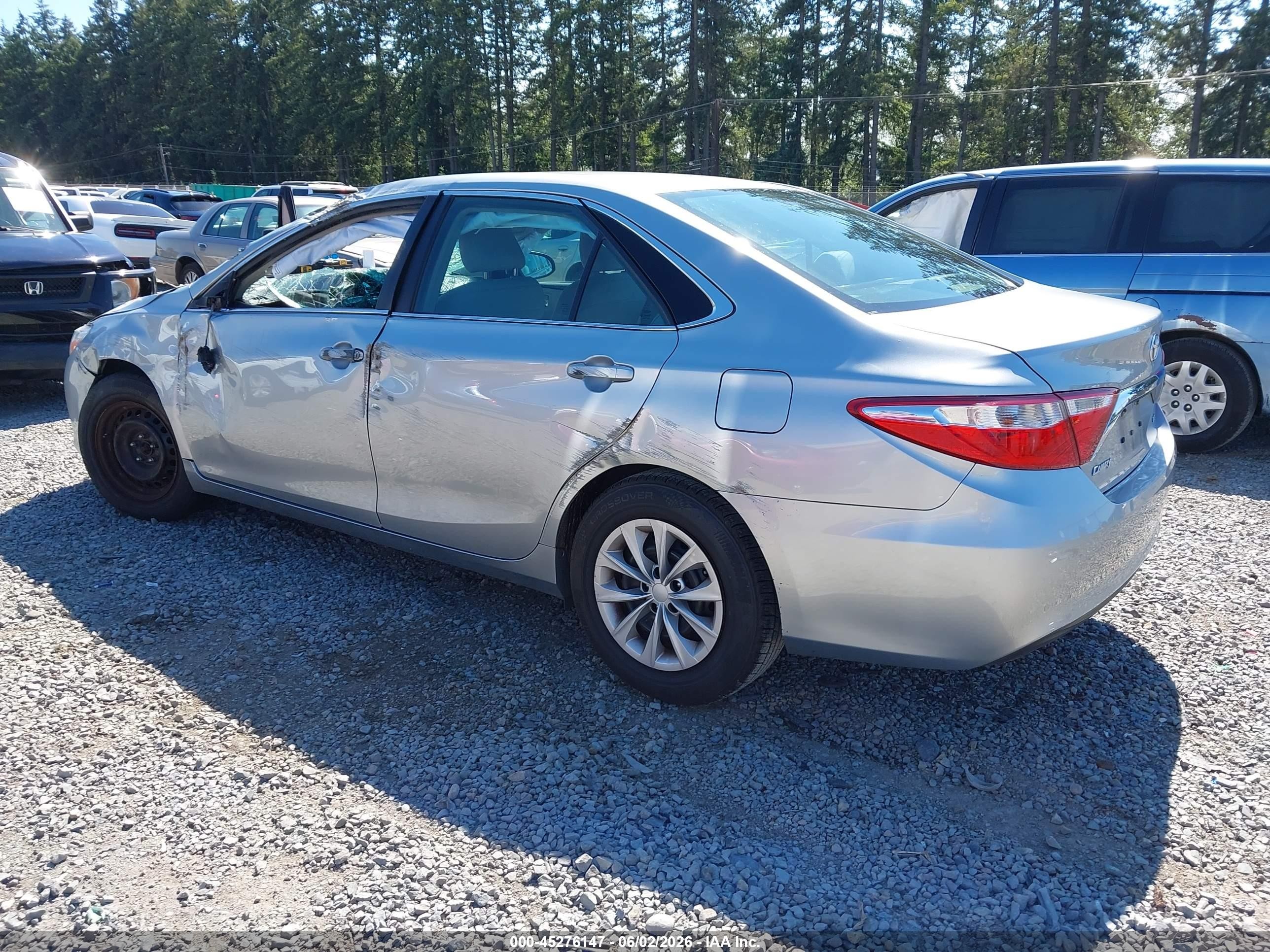 2015 Toyota Camry Le Silver vin: 4T4BF1FK3FR473903