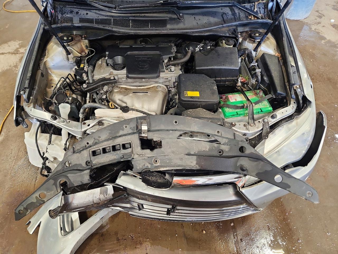 2015 Toyota Camry Le Silver vin: 4T4BF1FK3FR491446