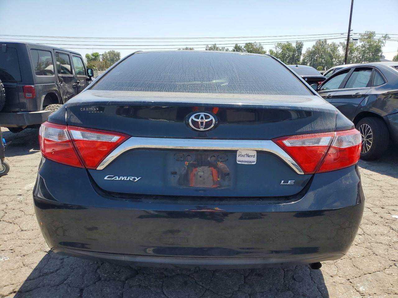 2015 Toyota Camry Le Синий vin: 4T4BF1FK3FR495710
