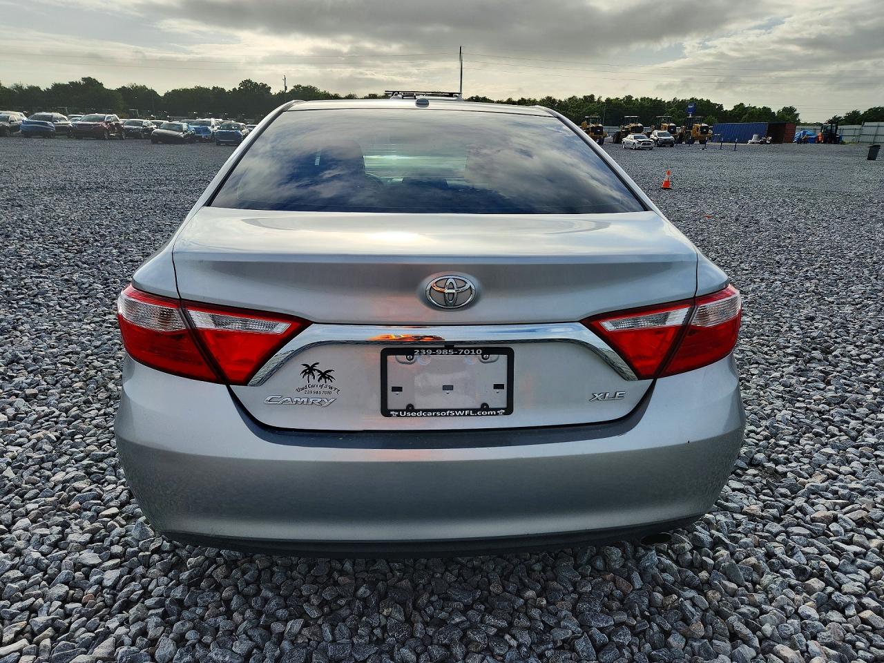 2015 Toyota Camry Xle Серый vin: 4T4BF1FK3FR497151