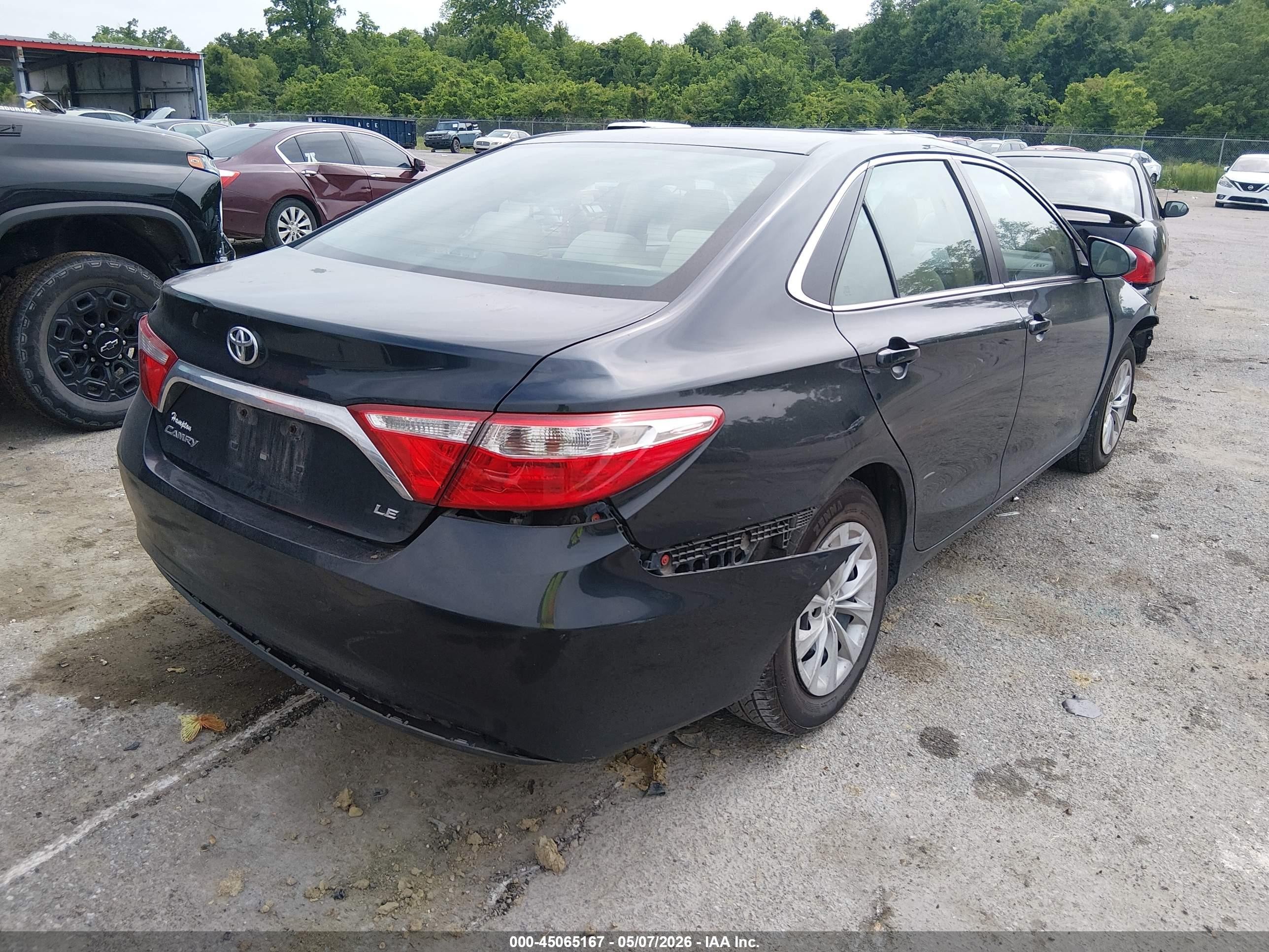 2015 Toyota Camry Le Синий vin: 4T4BF1FK3FR508908