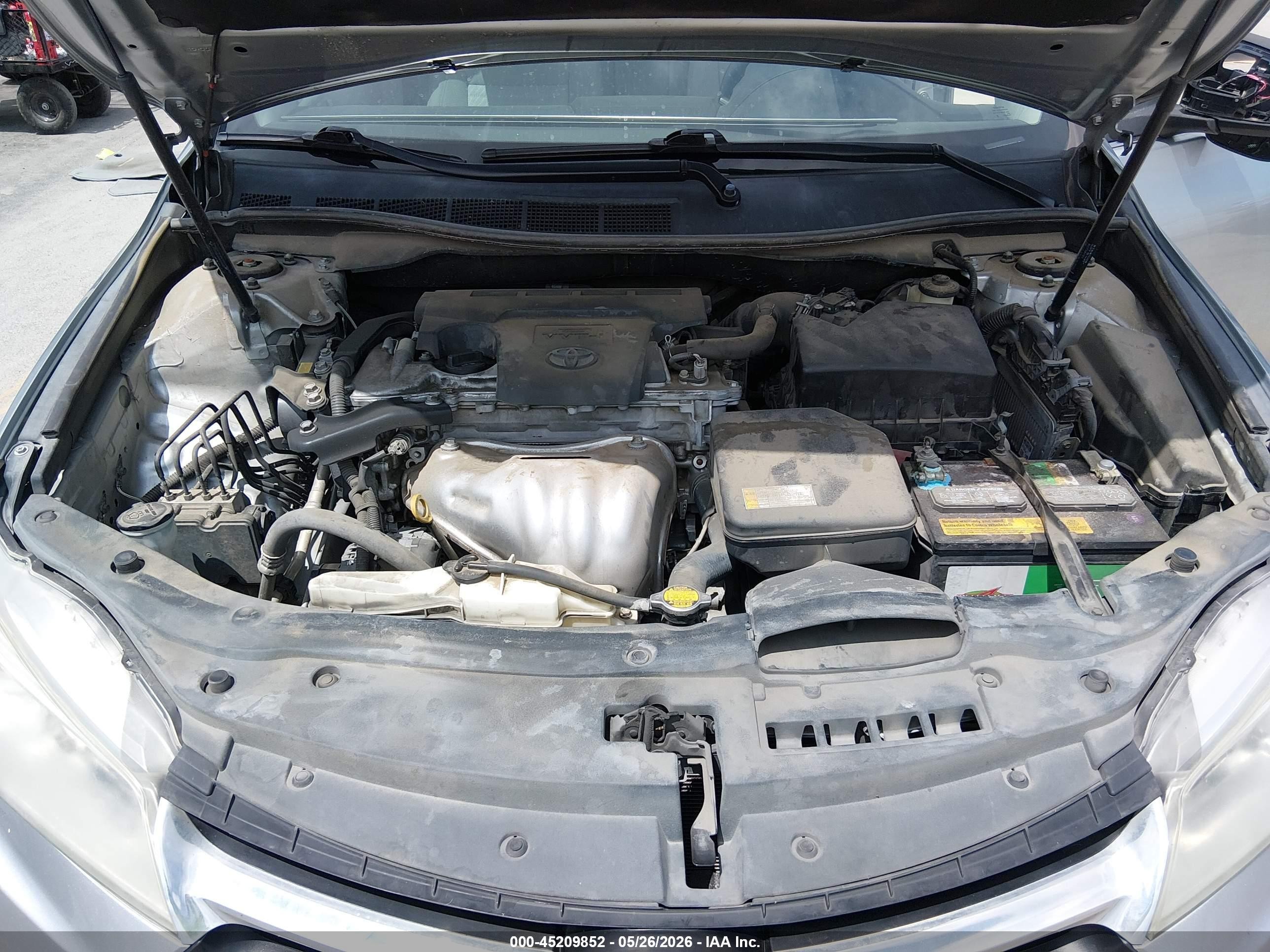 2015 Toyota Camry Le Silver vin: 4T4BF1FK3FR510111