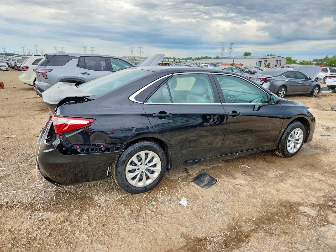 2016 Toyota Camry Le Black vin: 4T4BF1FK3GR521014