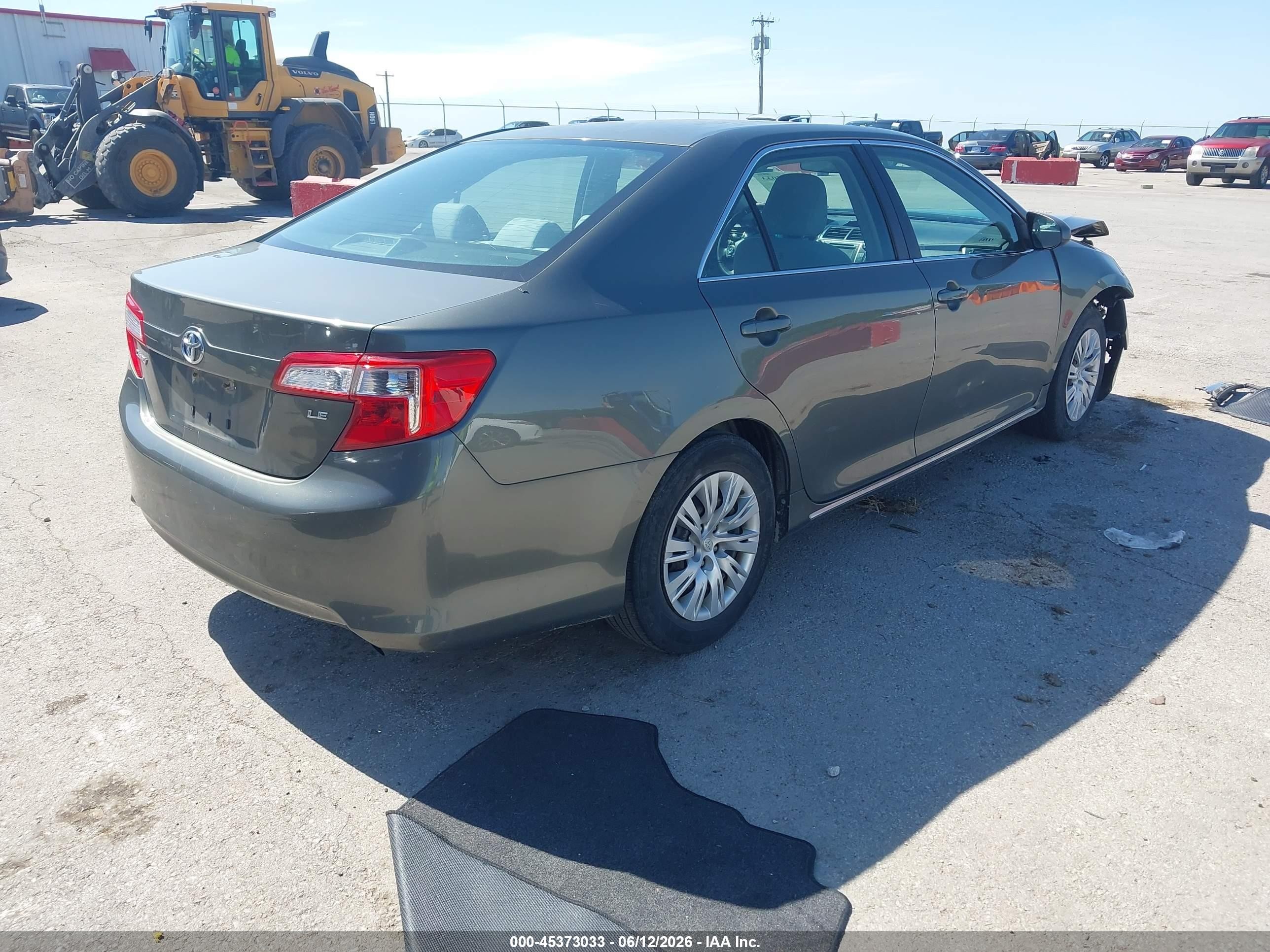 2012 Toyota Camry Le Gray vin: 4T4BF1FK4CR173735