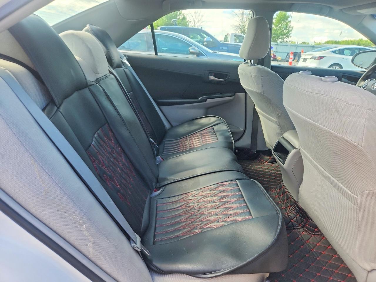 2012 Toyota Camry Le White vin: 4T4BF1FK4CR188994