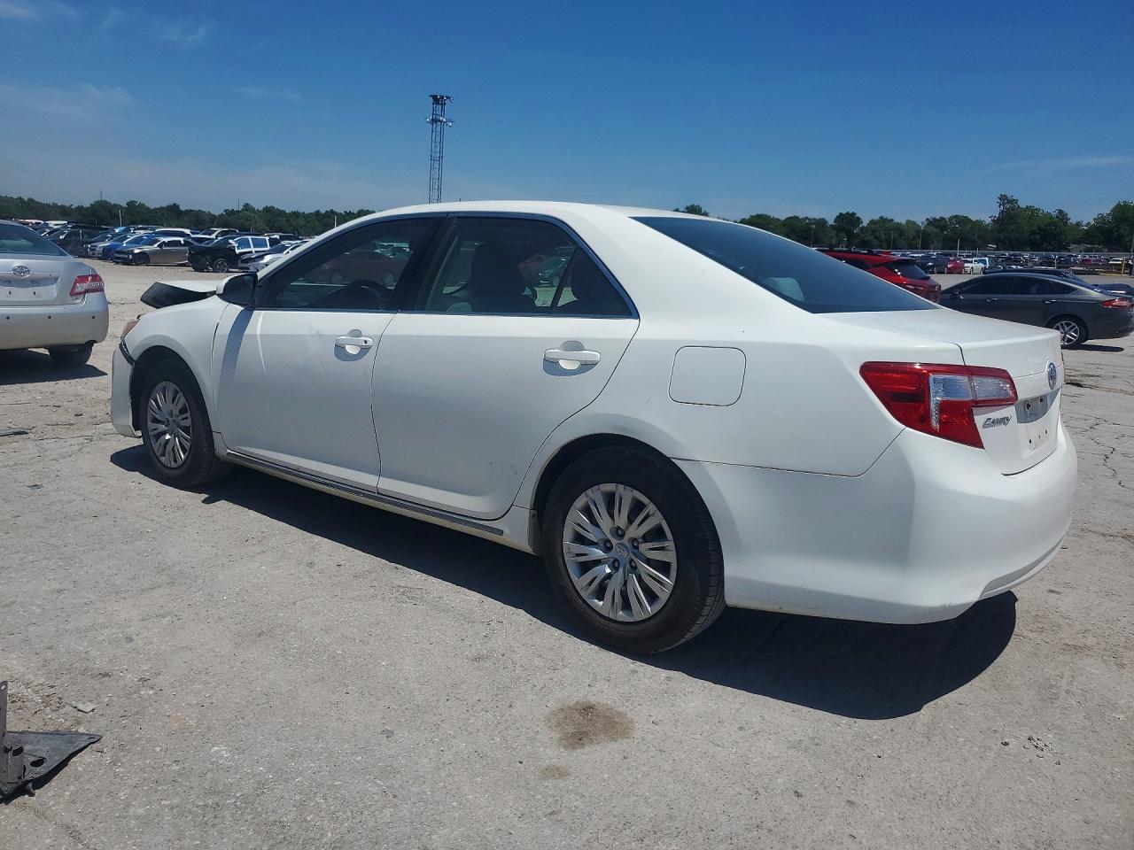 2012 Toyota Camry Le Белый vin: 4T4BF1FK4CR189529