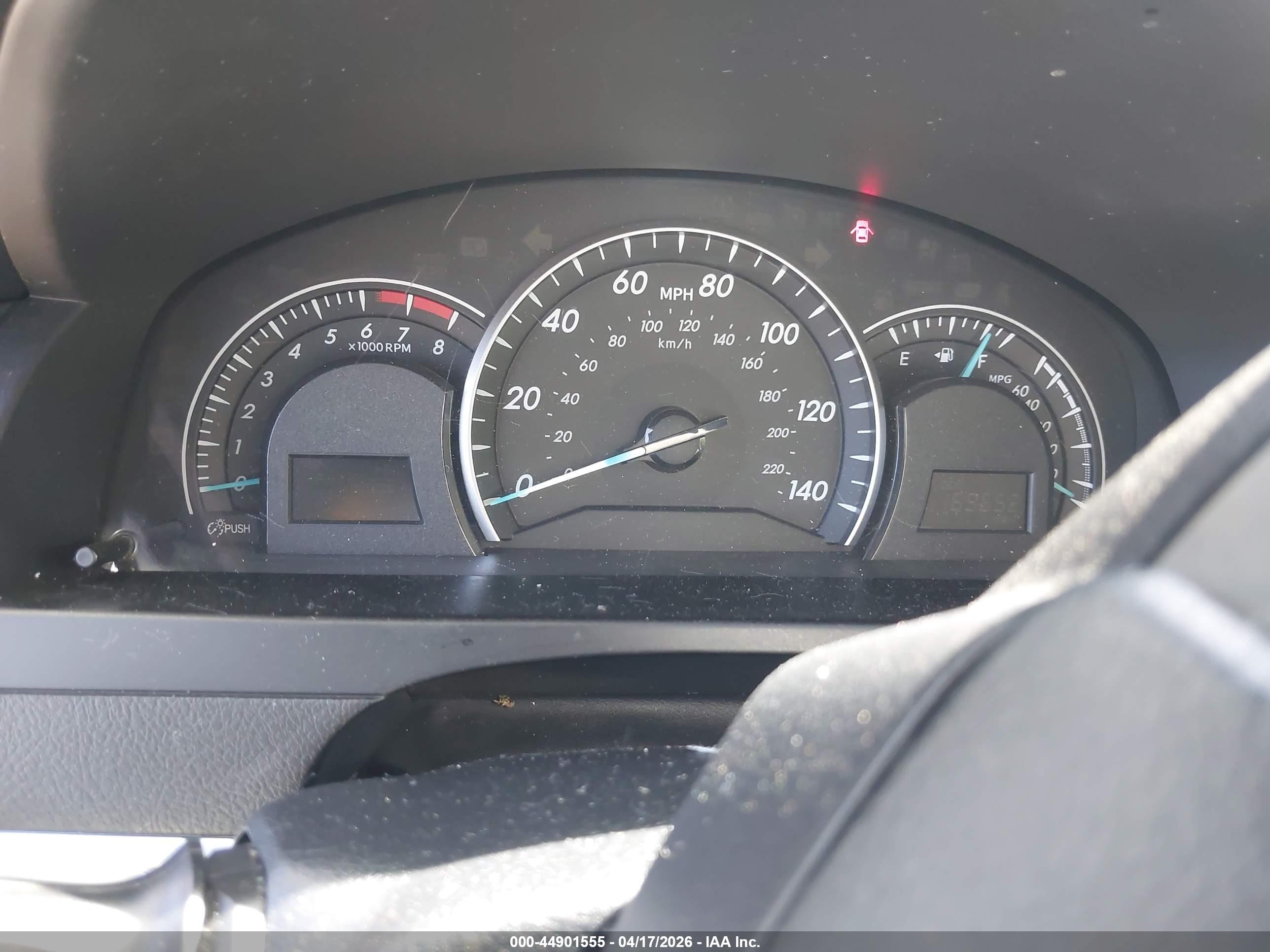 2012 Toyota Camry Le White vin: 4T4BF1FK4CR201064